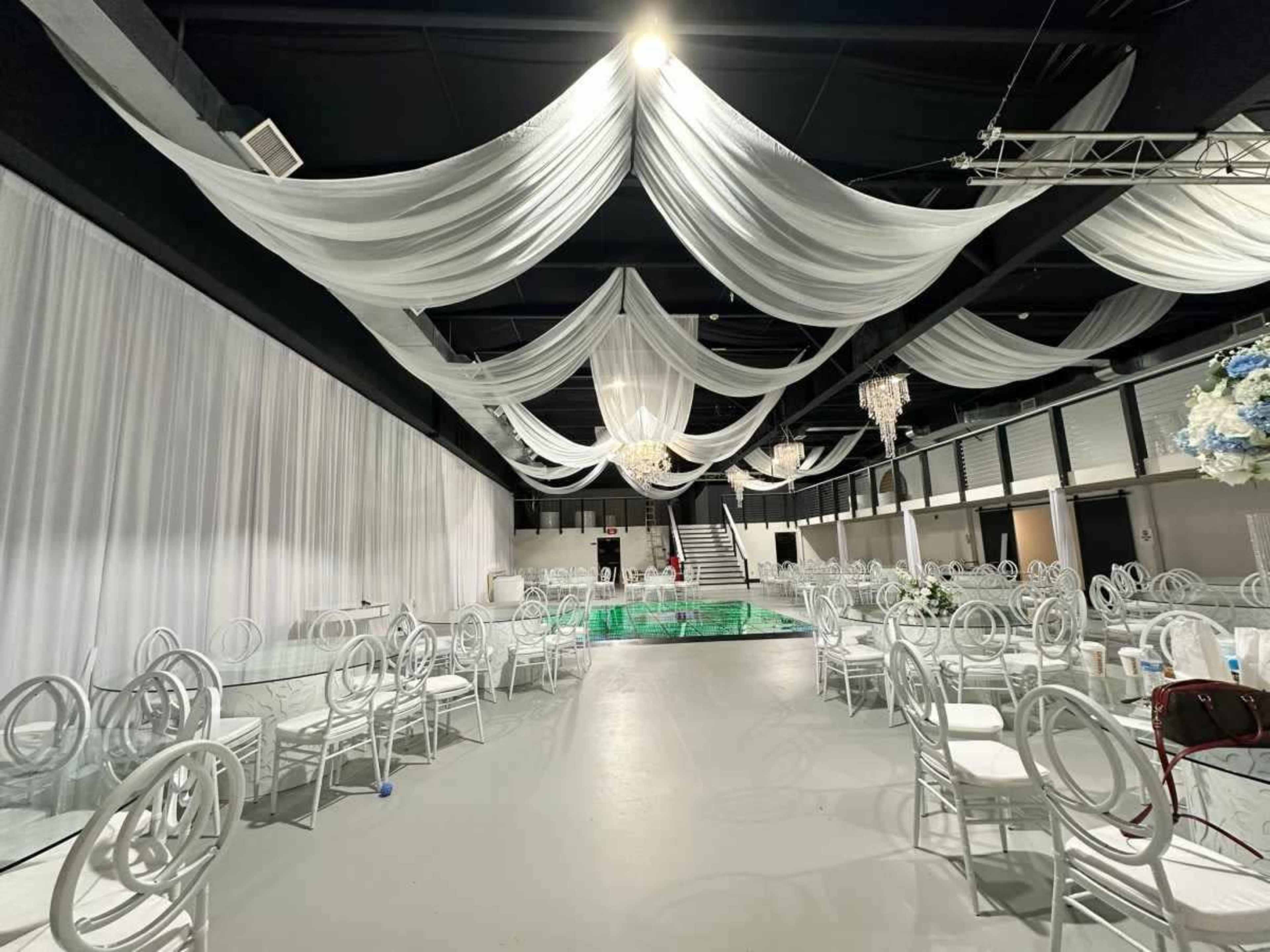 Beautiful & Elegant Banquet Hall Image in Dumfries, Dumfries, VA