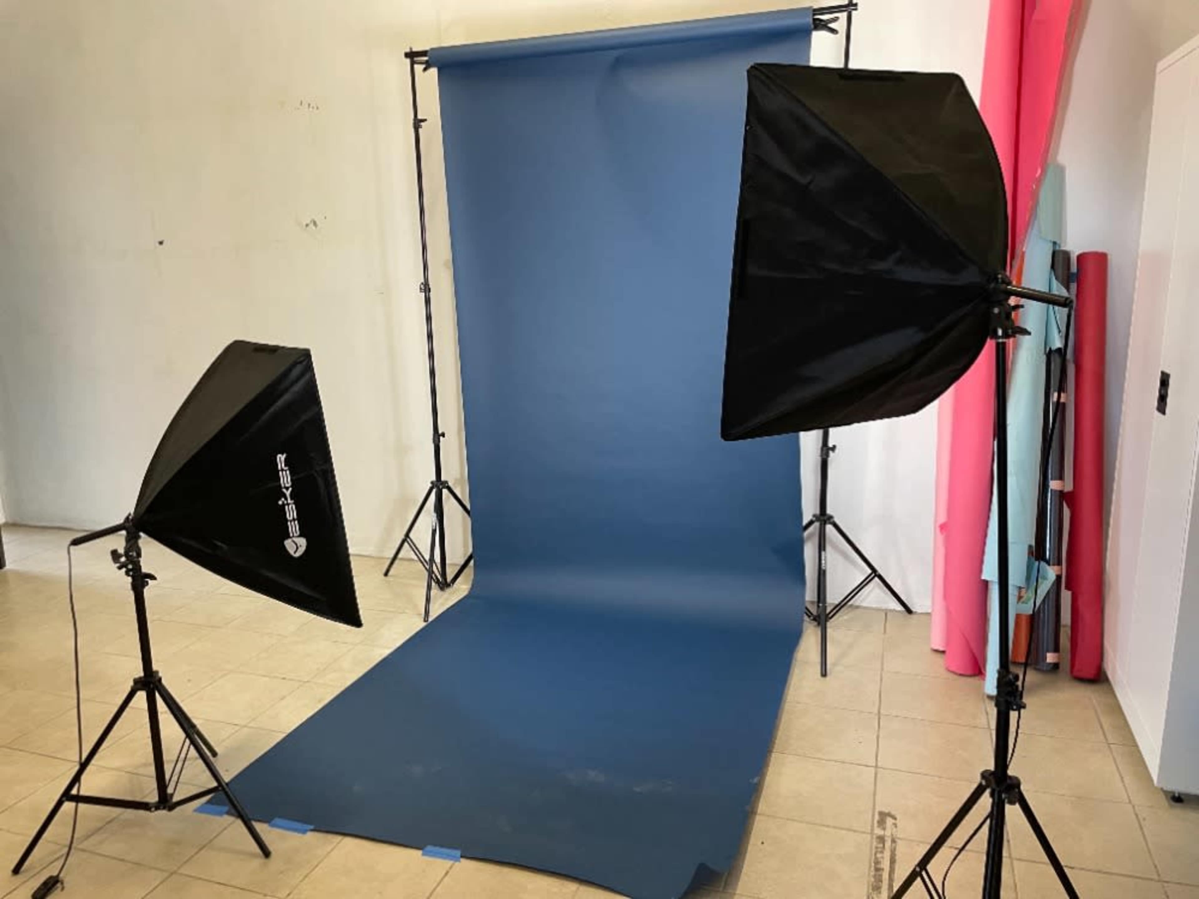Backdrops & Lights