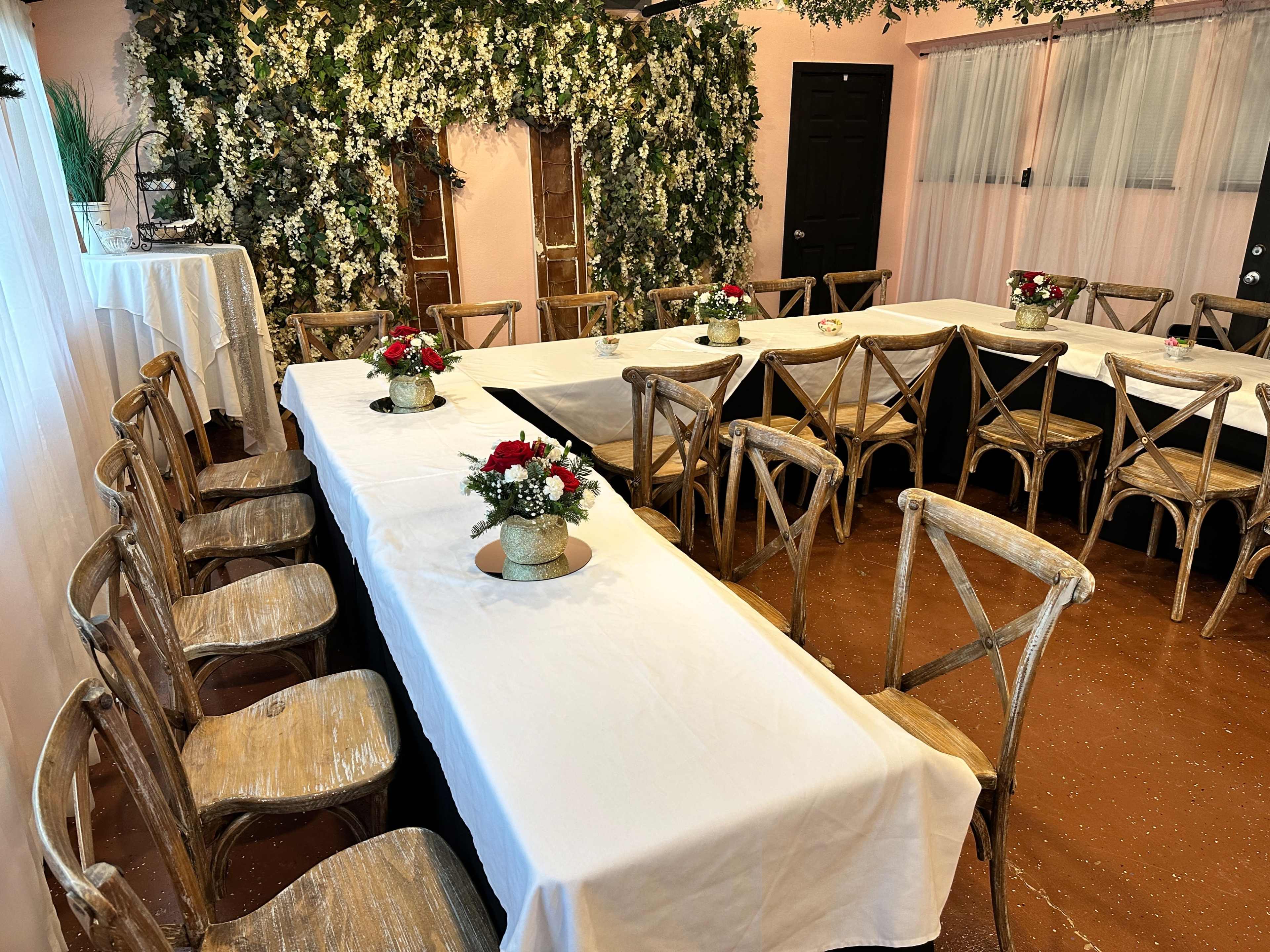 Private Upscale Meeting Room at the Airport Image in La Porte, La Porte, TX