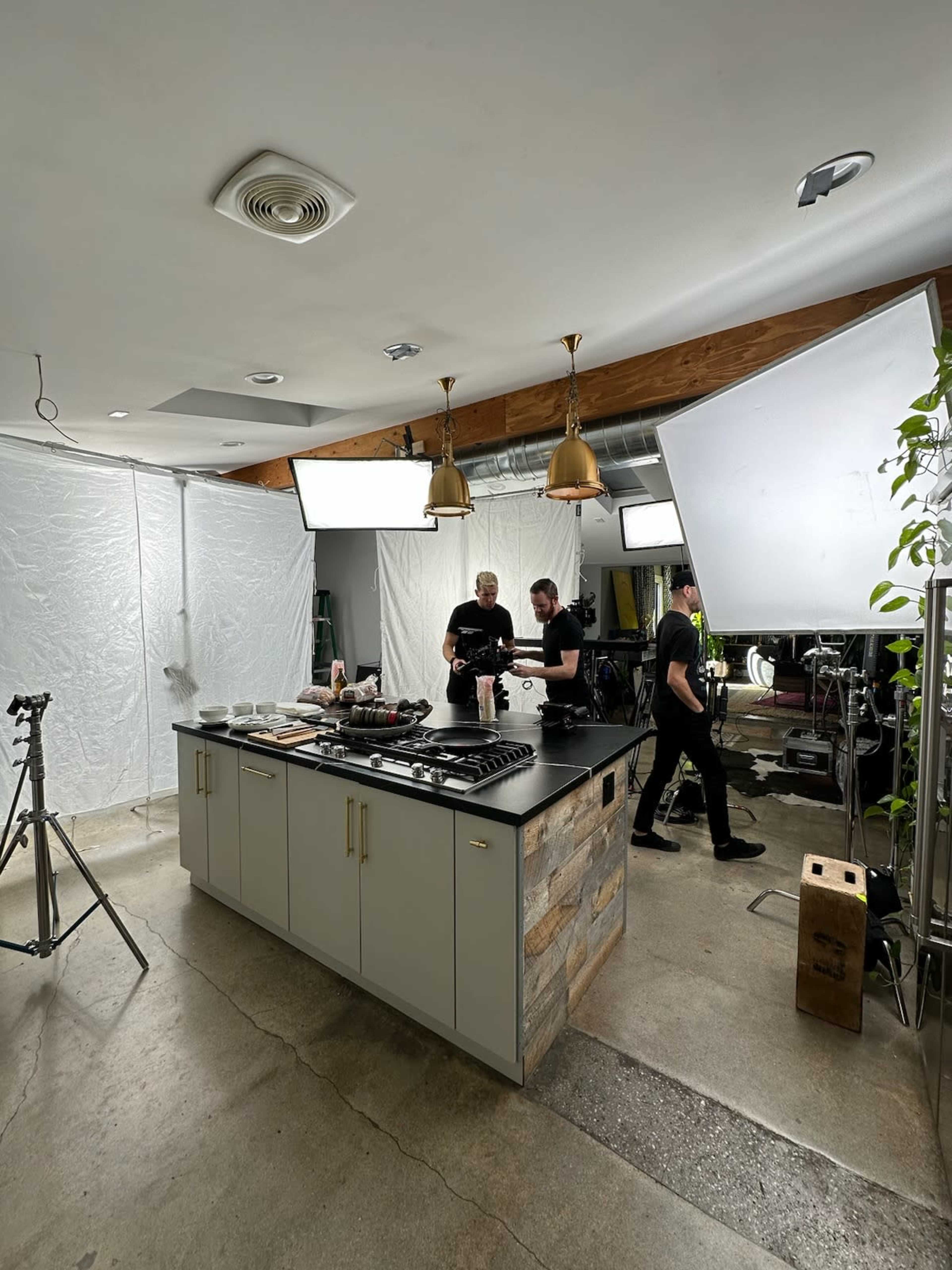 Versatile Studio Space with High-End Production Kitchen Image in Granada Hills, Los Angeles, CA