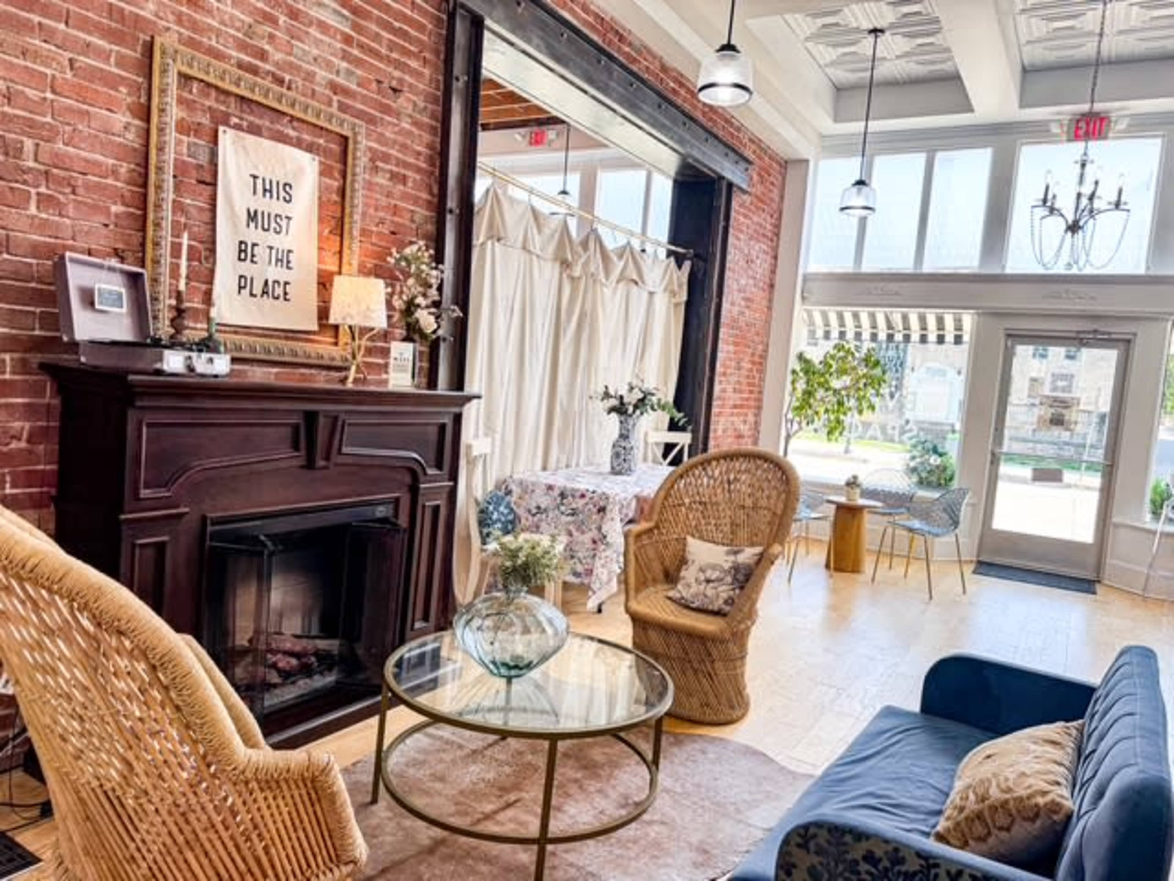 Pre Styled Event Lounge Downtown Excelsior Springs Image in Fishing River Township, Excelsior Springs, MO