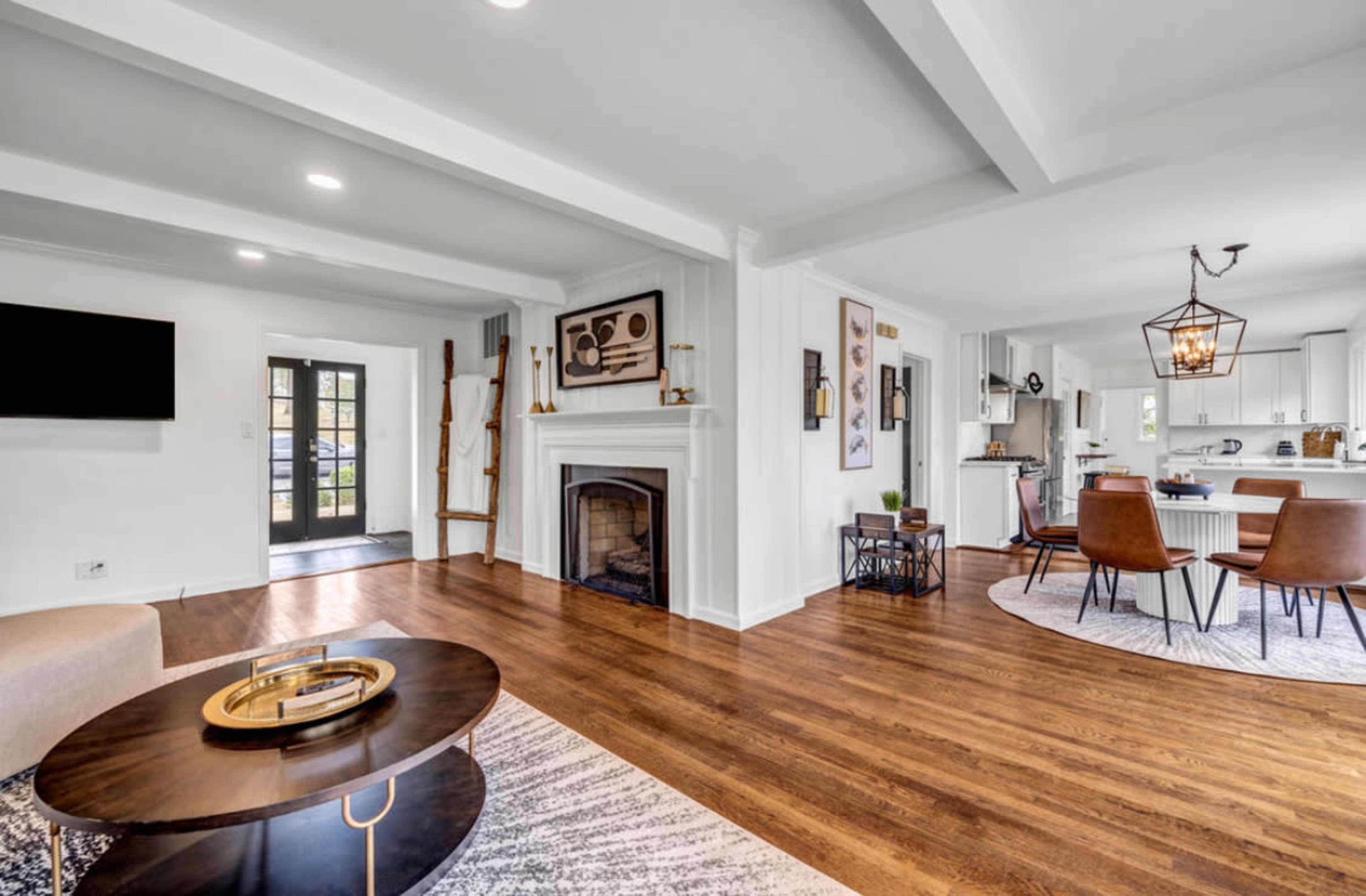 Buckhead Bungalow! Image in Buckhead, Atlanta, GA