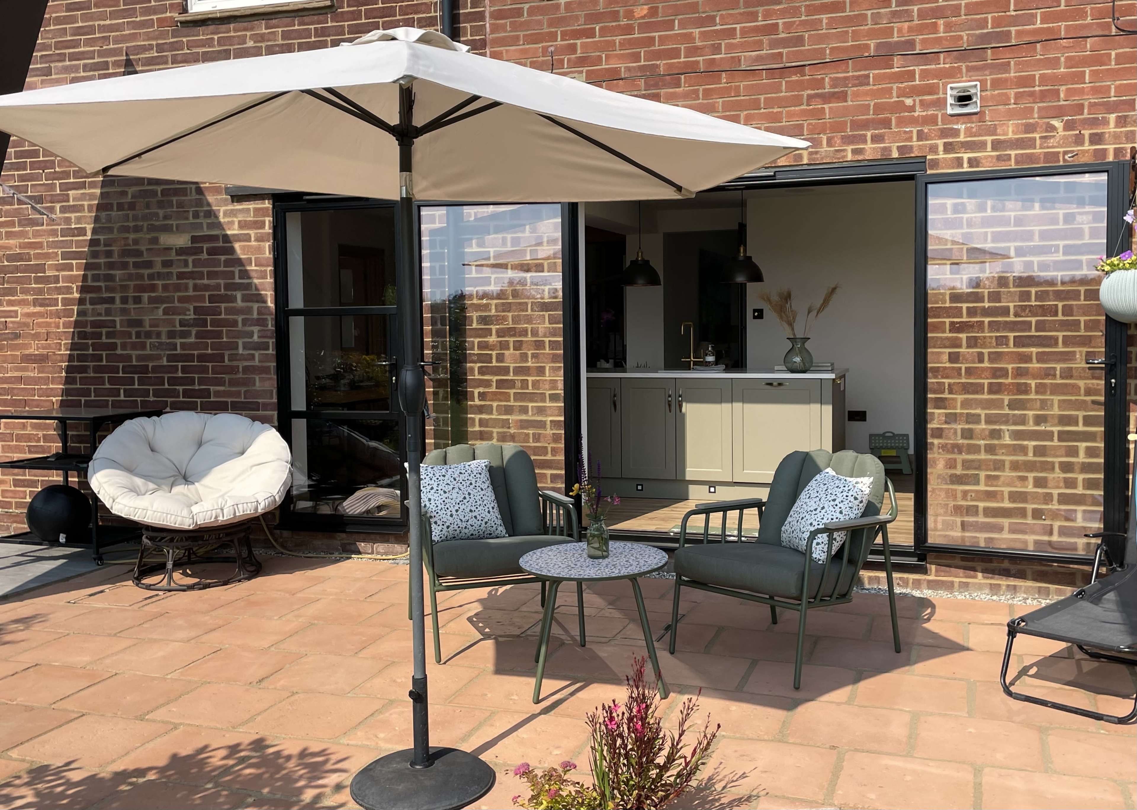 House with beautiful open field views contemporary and mid-century decor Image in Hatfield Peverel, Hatfield Peverel, Chelmsford, ENG