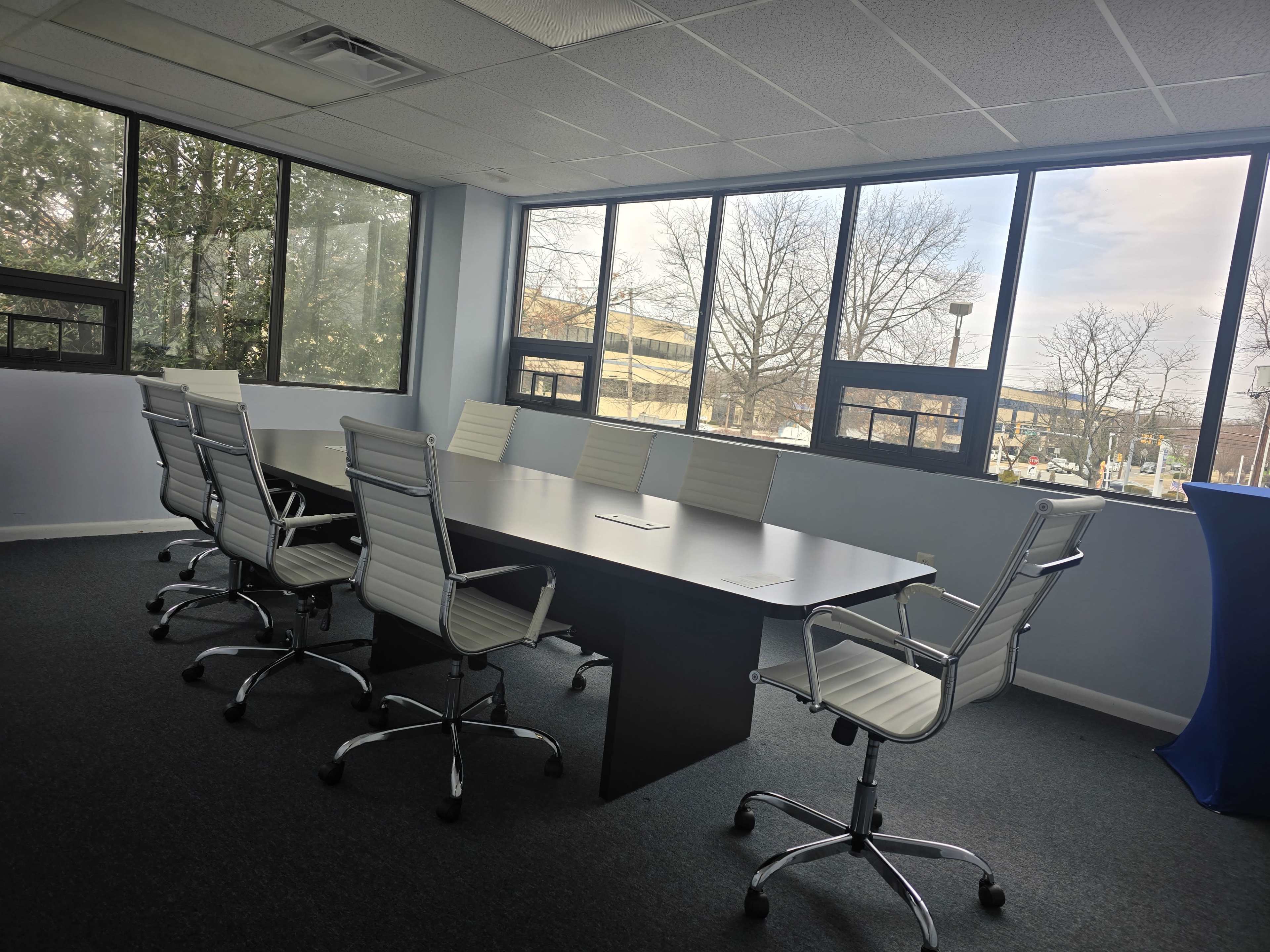 Executive Conference Room – The Perfect Space for Your Meetings Image in Greentree, Cherry hill, NJ