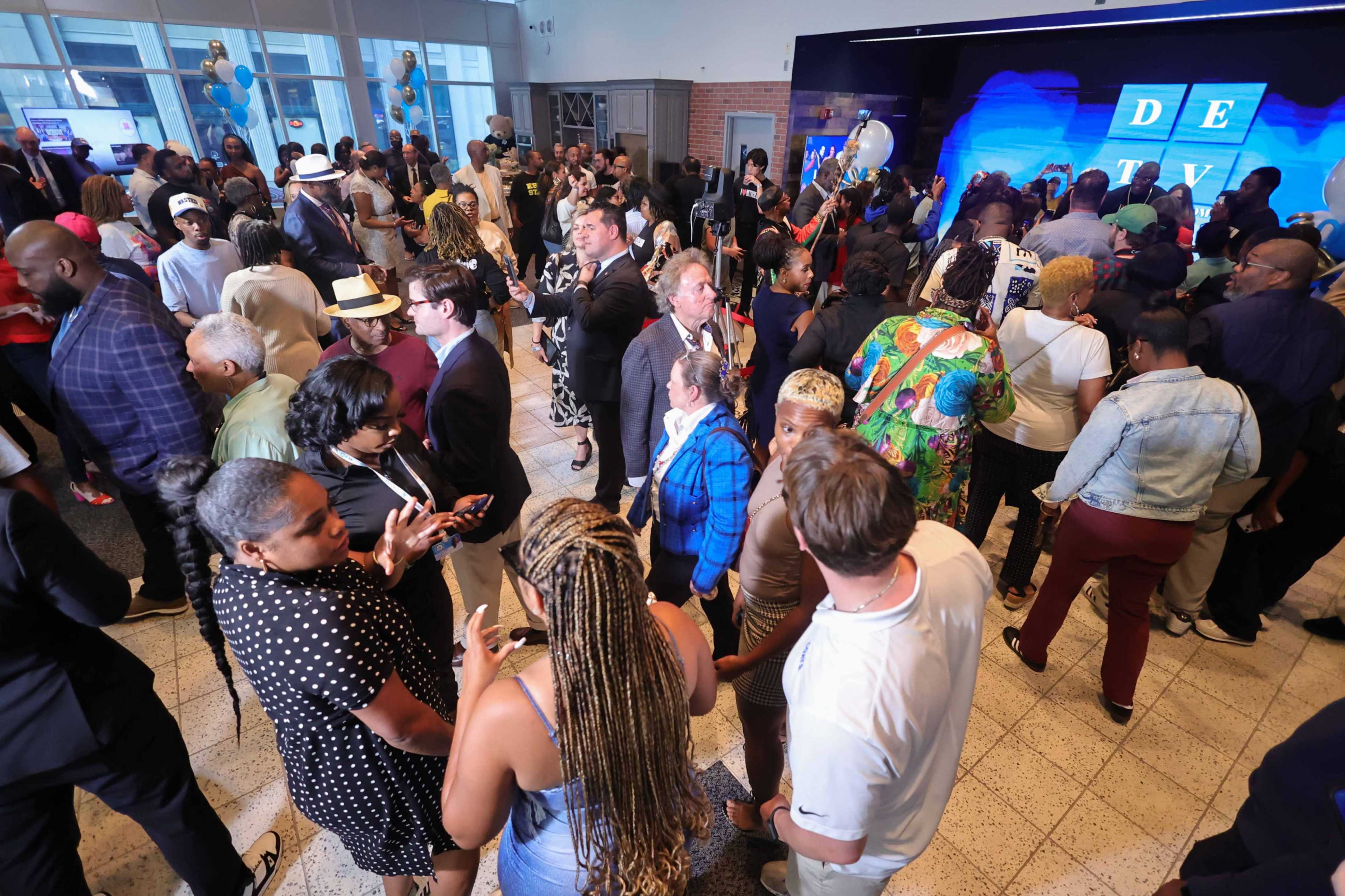 Downtown Creative Studio for Photo, Video & Content Image in Mid-town Brandywine, Wilmington, DE