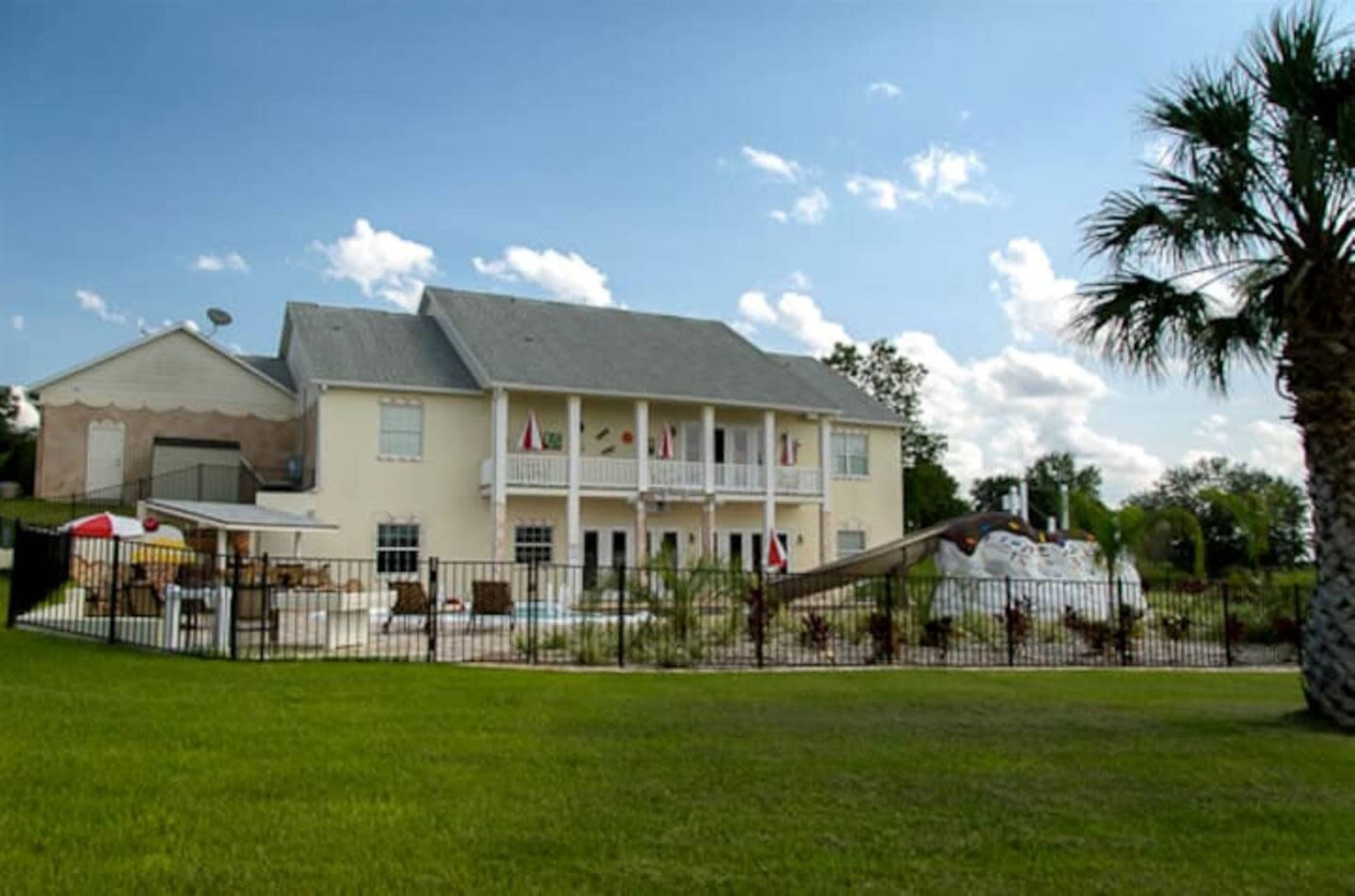 The Sweet Escape Mansion Candy House Near Orlando Image in , Clermont, FL