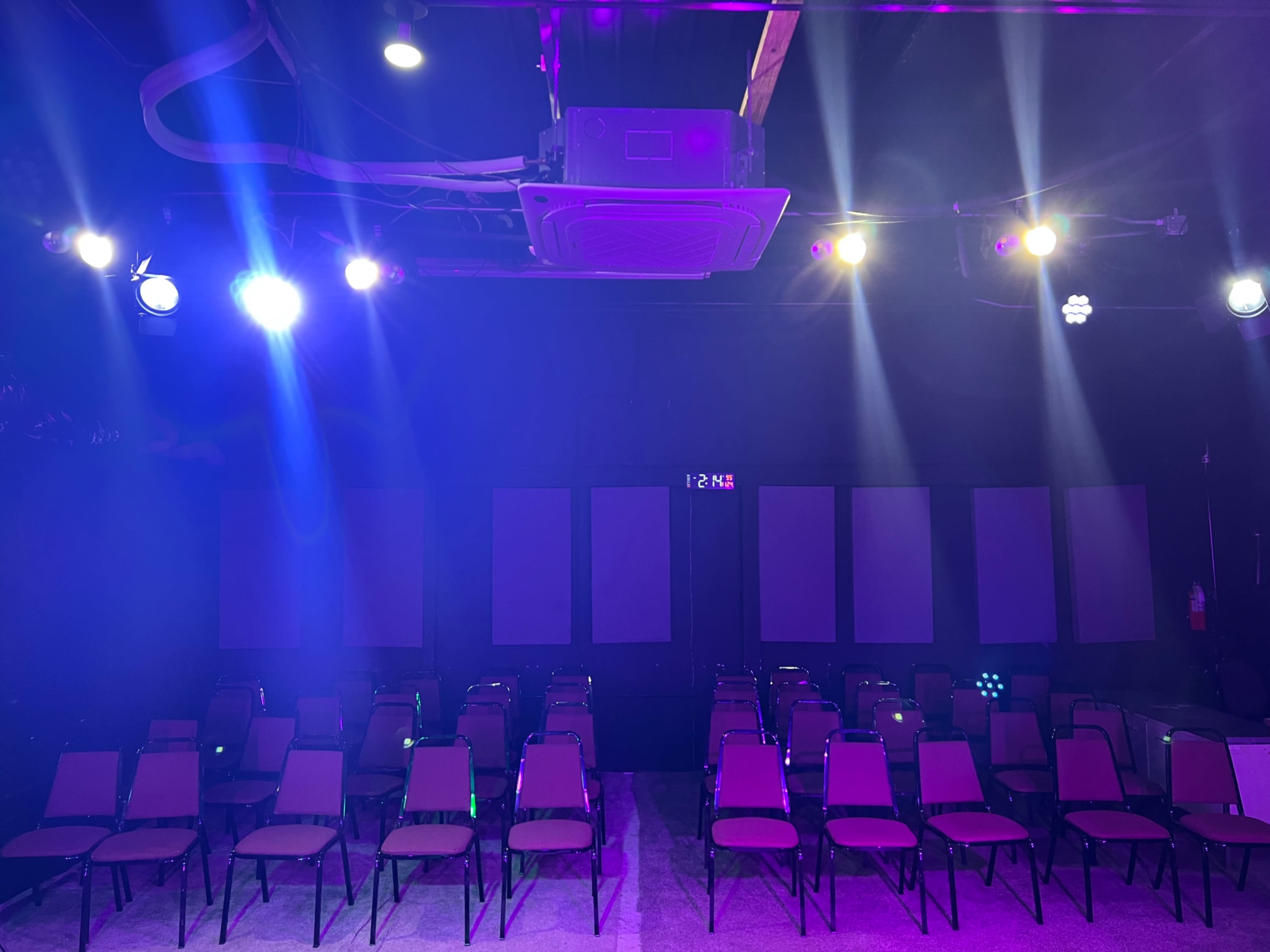 Modern Recording & Rehearsal Studio Image in Barton Estates, irving, TX