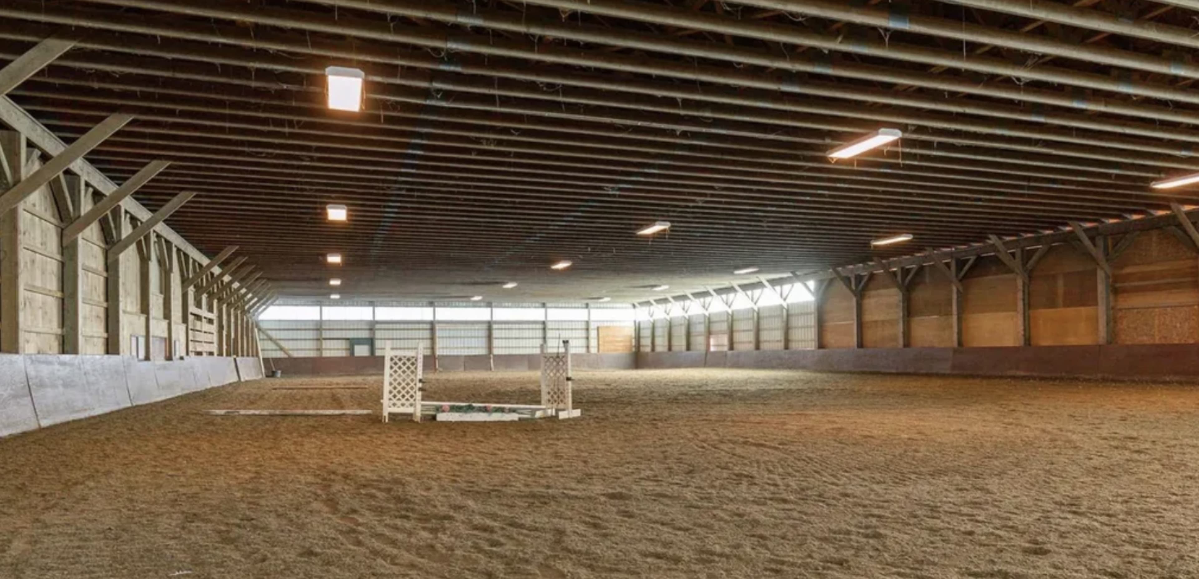 Barns, country setting, pond and Turn of the century larg home Image in Stanford, Stanfordville, NY