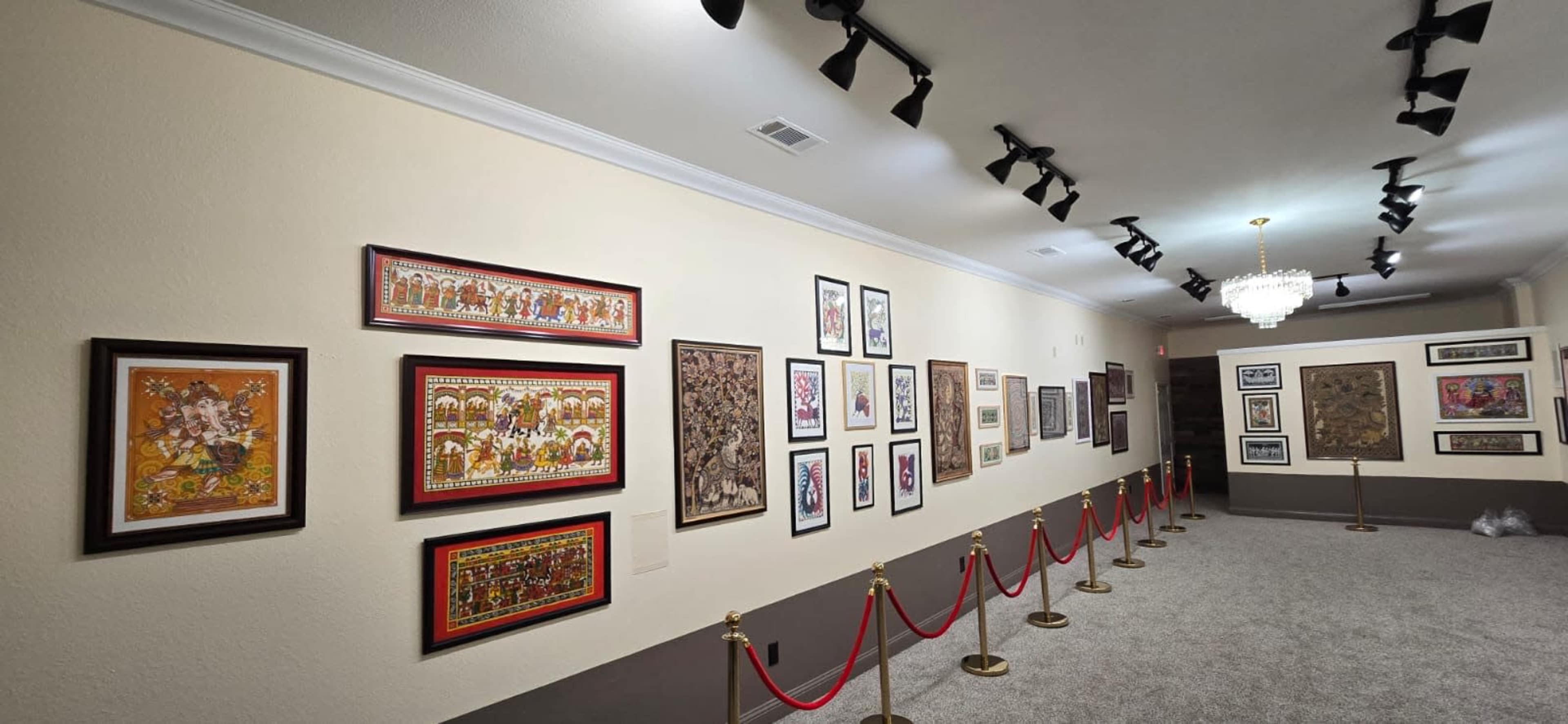 Downtown Art gallery Image in Main Street, Frisco, TX