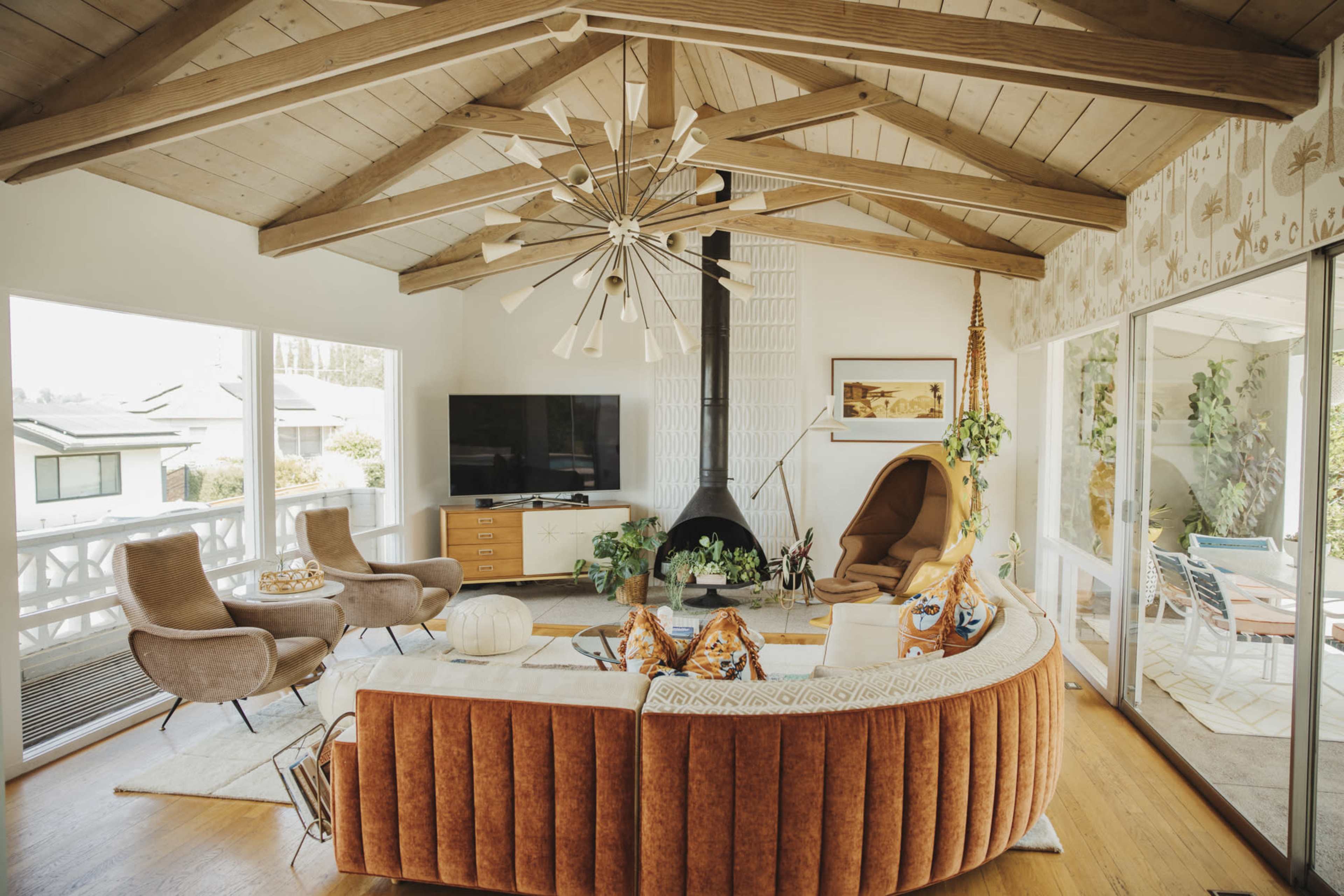 Iconic Mid-Century Gem w/ Stunning Floor-to-Ceiling Views, Pool & Spa Image in La Mesa, La Mesa, CA