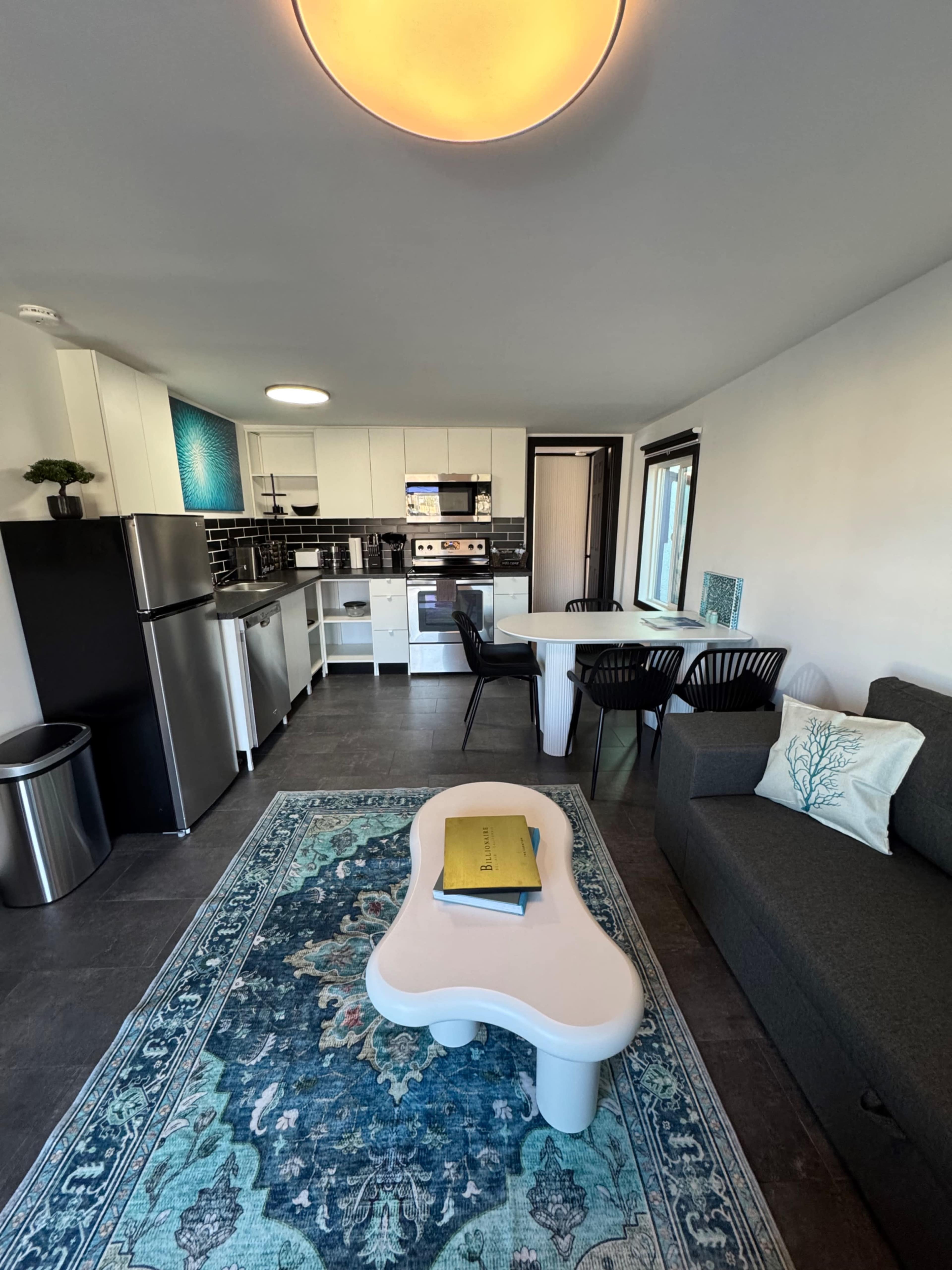Luxury downtown home with heated pool and spa Image in Central City, Phoenix, AZ