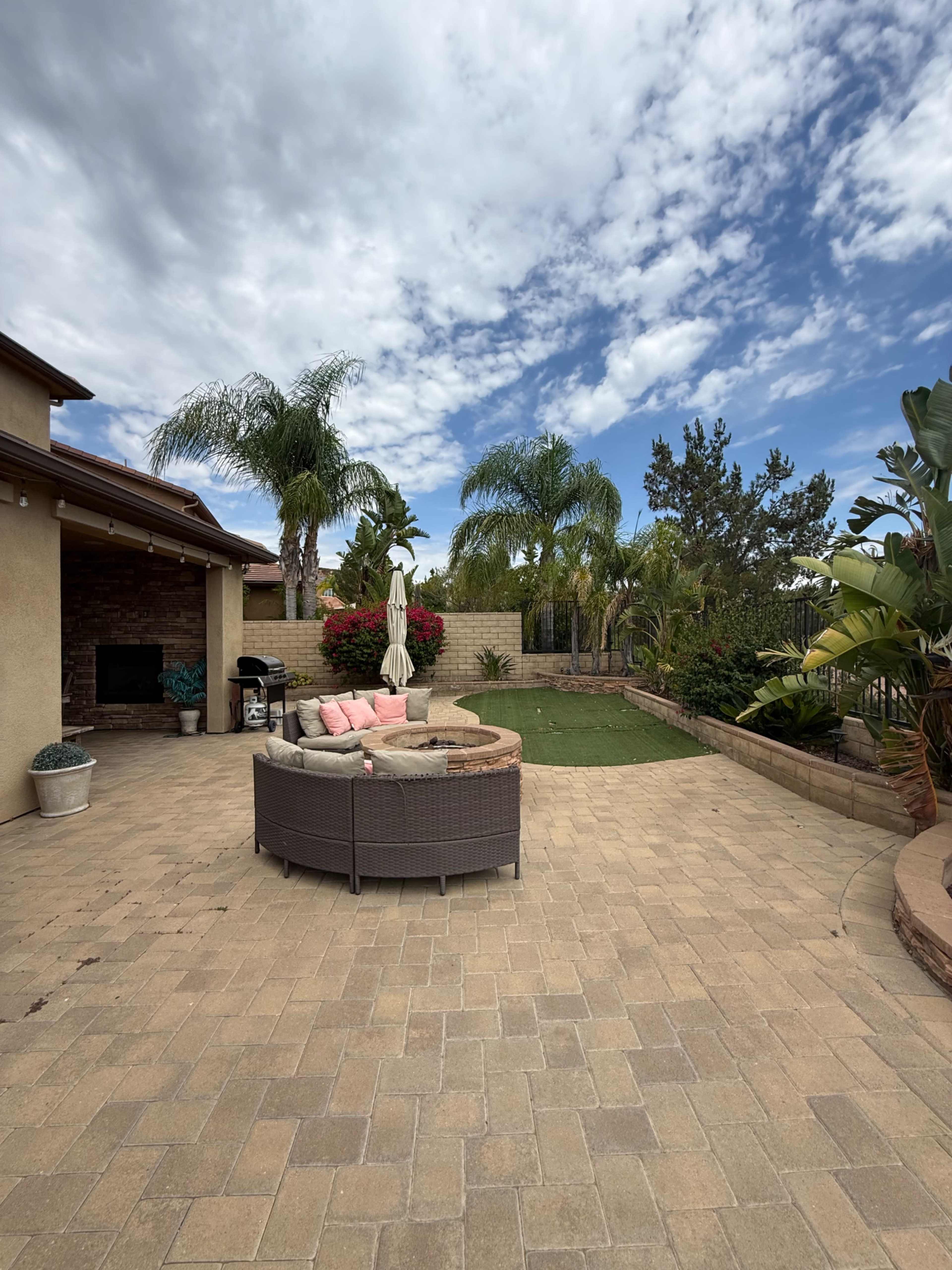 Backyard With Skyline View Image in Santa Clarita, Santa Clarita, CA