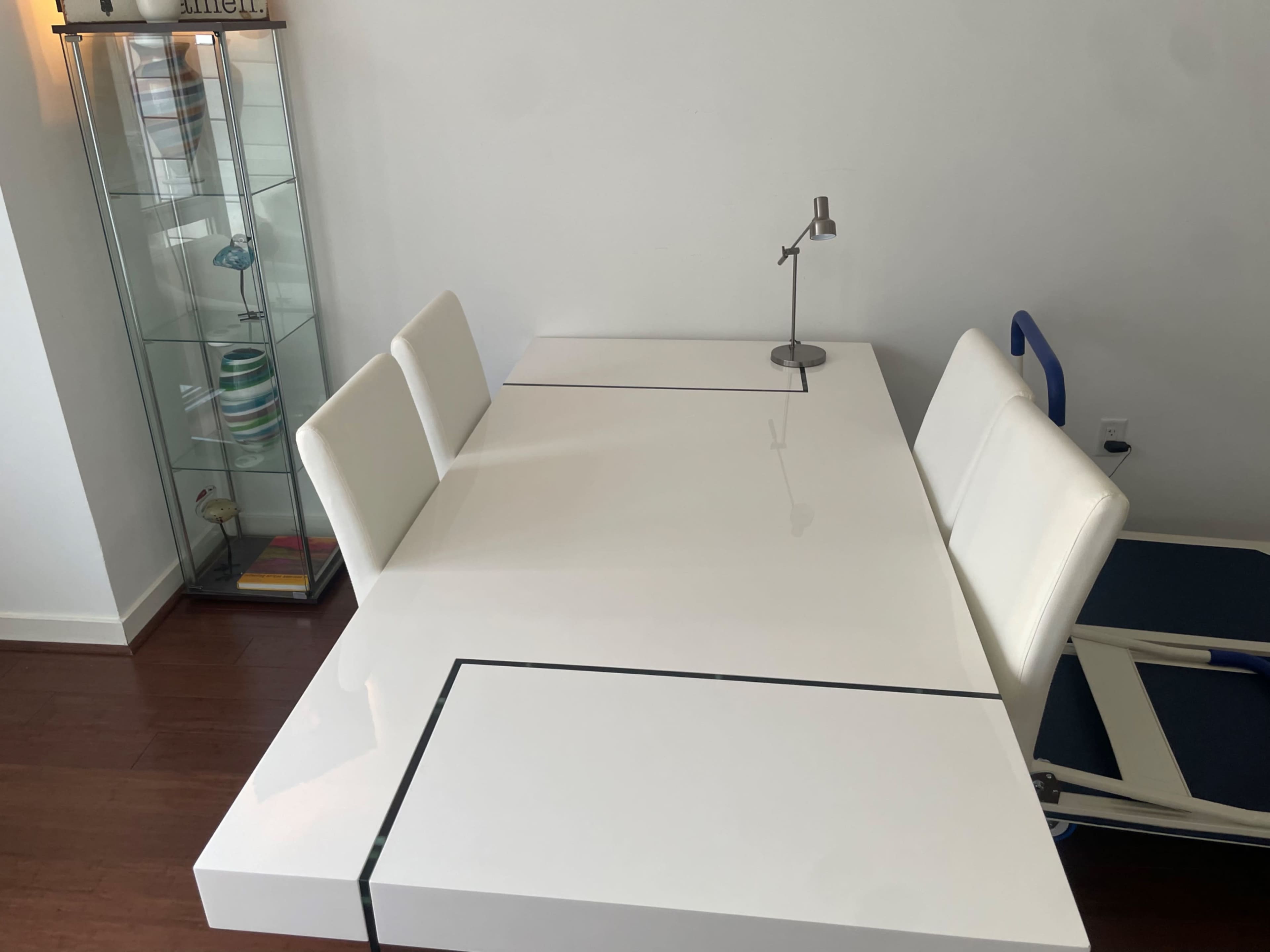 Downtown DC | Office Suite Rental, Small office meeting space, Small Conference room, Podcast creator space Image in Northwest Washington, Washington, DC