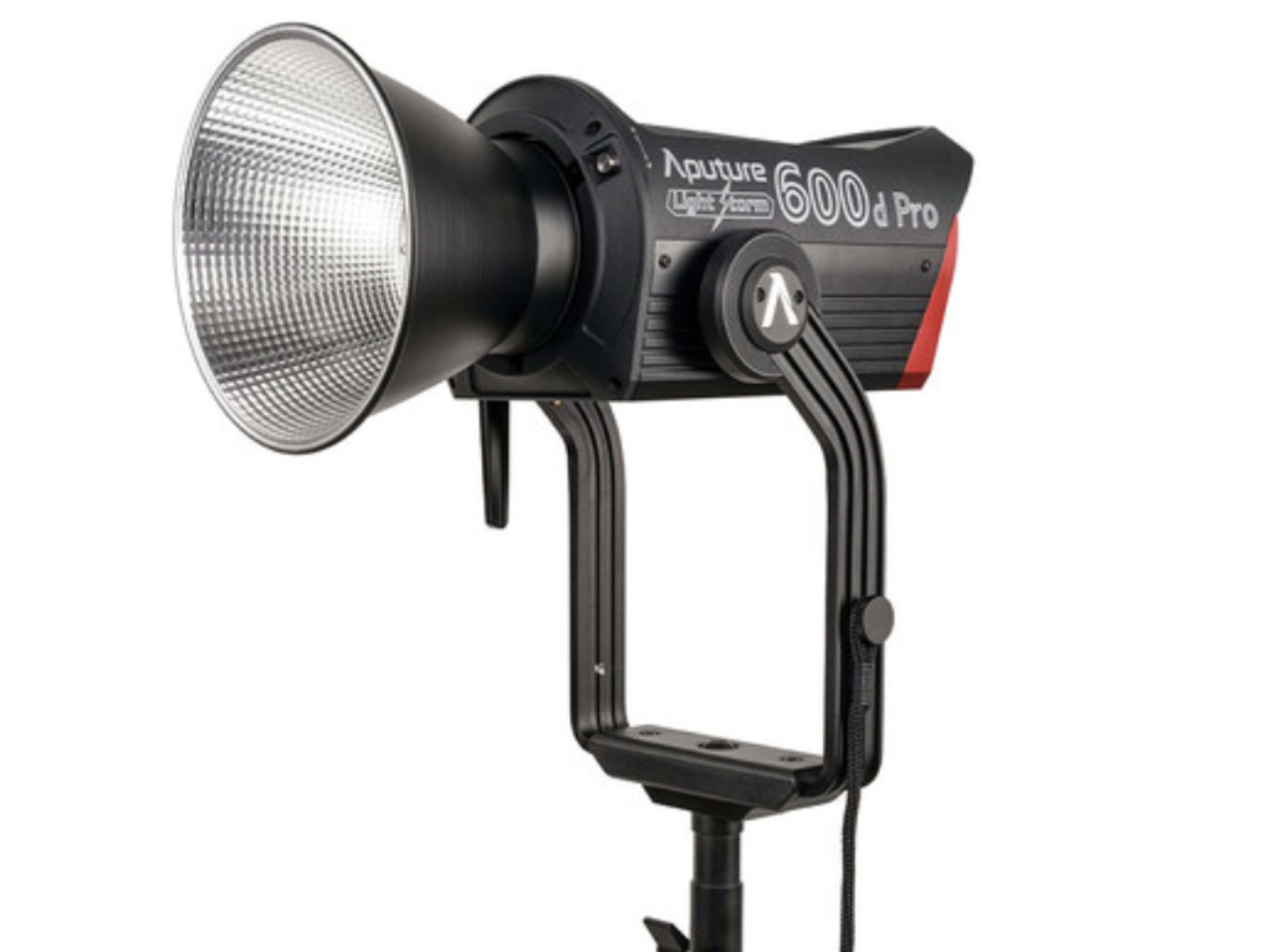 Aputure 600 Pro ( Constant Light)