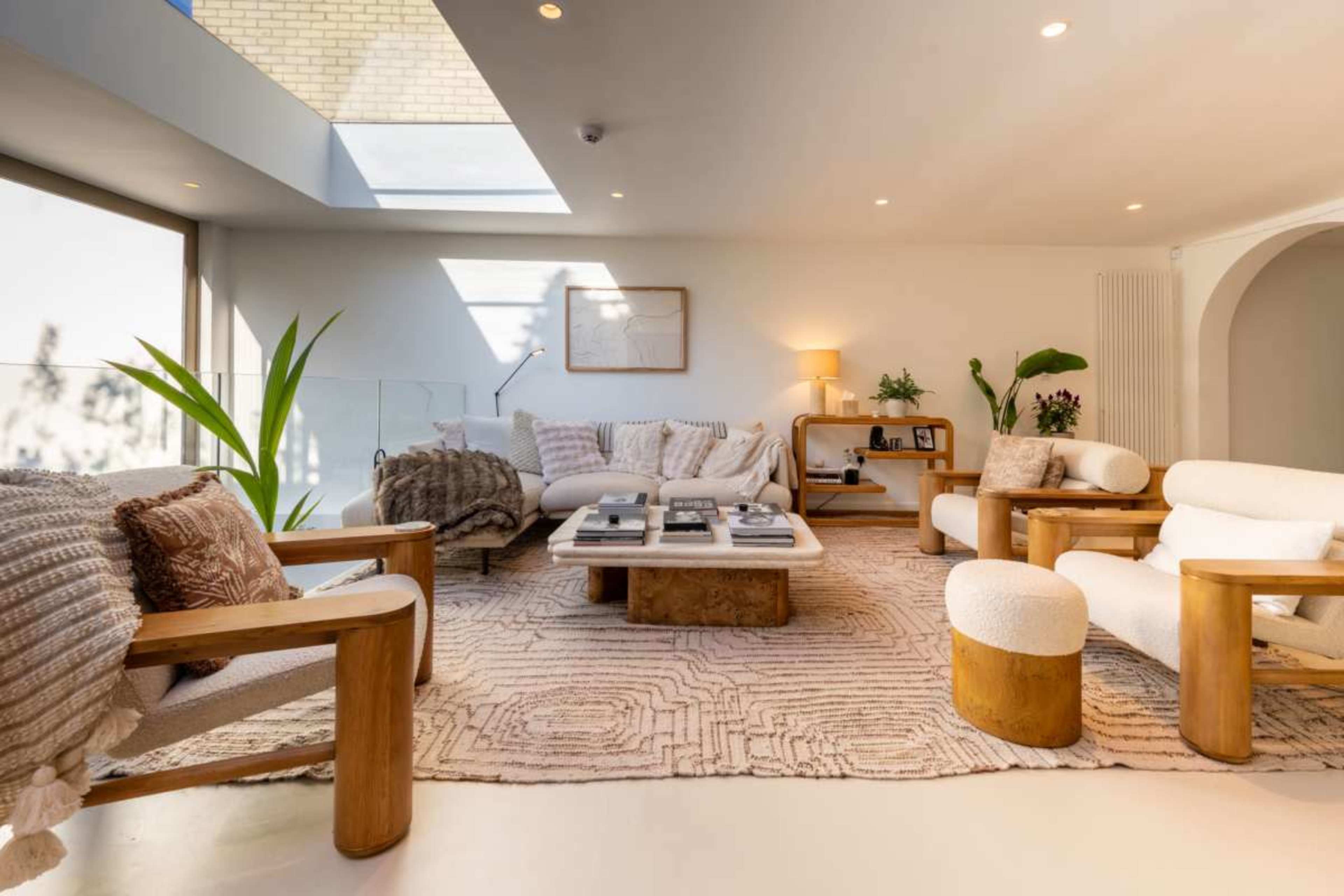 Subterranean, Bright & Modern Home Image in London, London, ENG