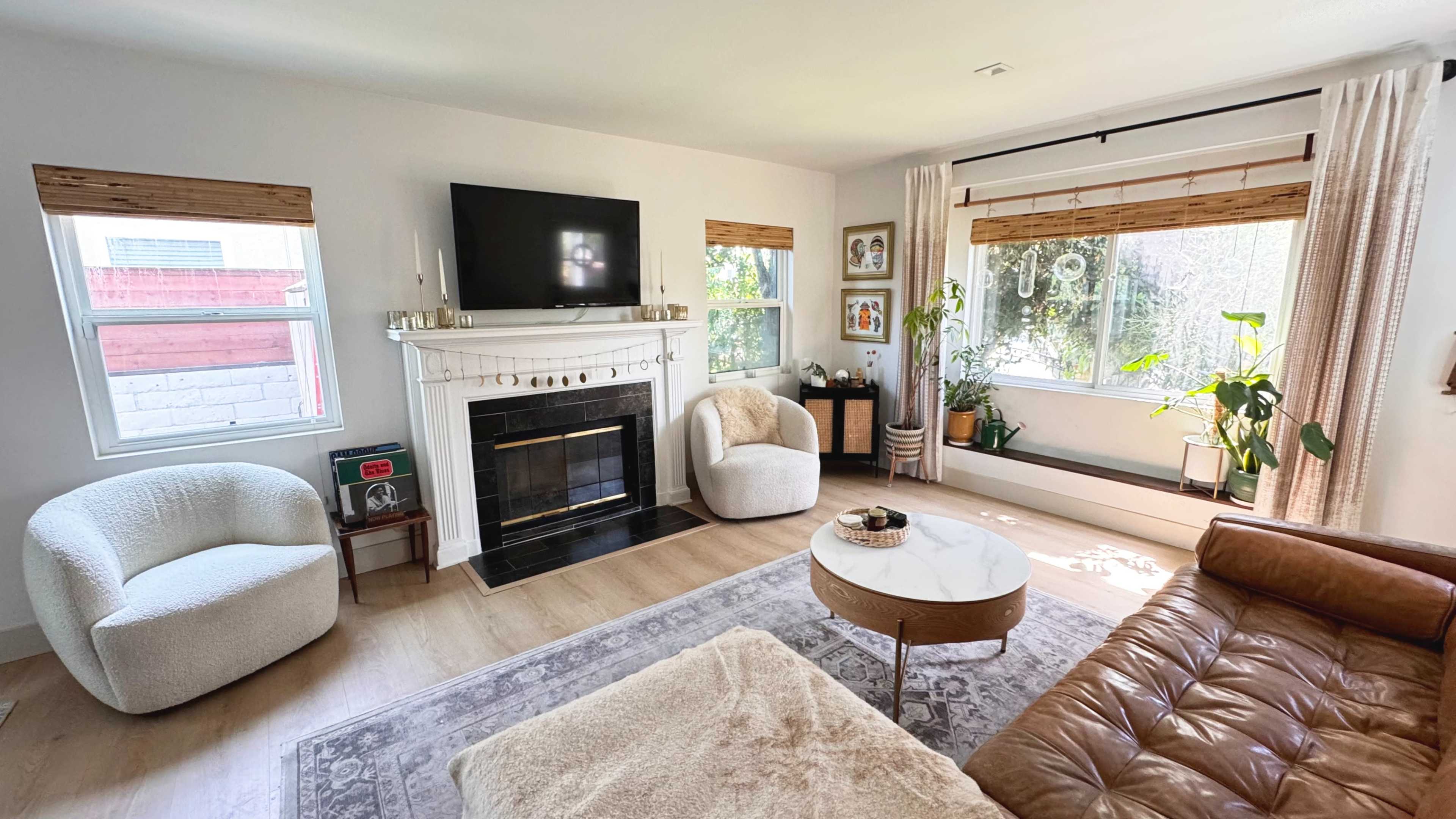 Stylish NoHo Home with a Lush Yard, Pool & Pool House - Conveniently Located! Image in Sun Valley, North Hollywood, CA