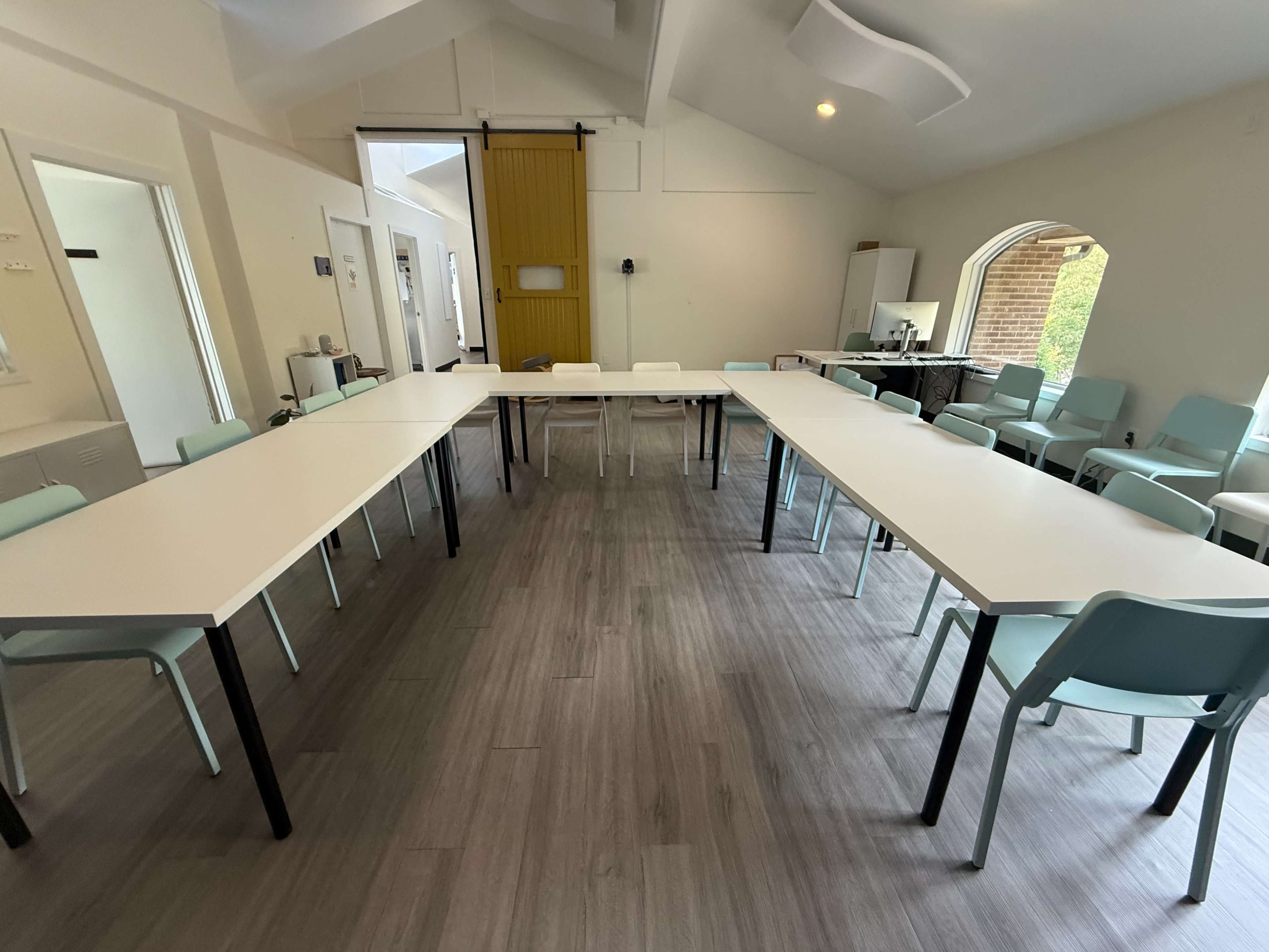 Spacious, Open University Hill area Meeting Studio Image in Durham, Durham, NC