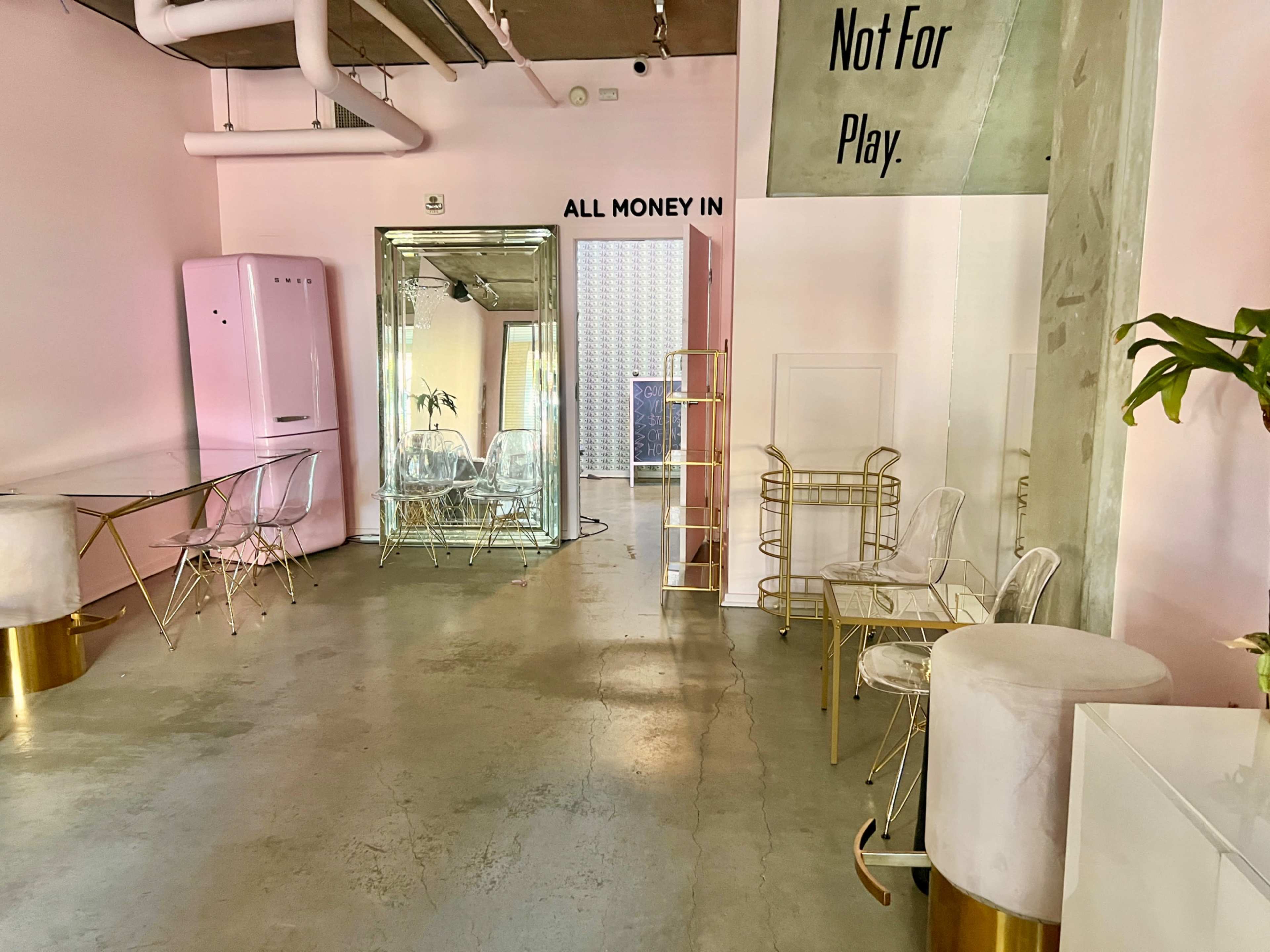 Downtown Boutique Studio with Soft Lux Vibes Image in East Village, San Diego, CA