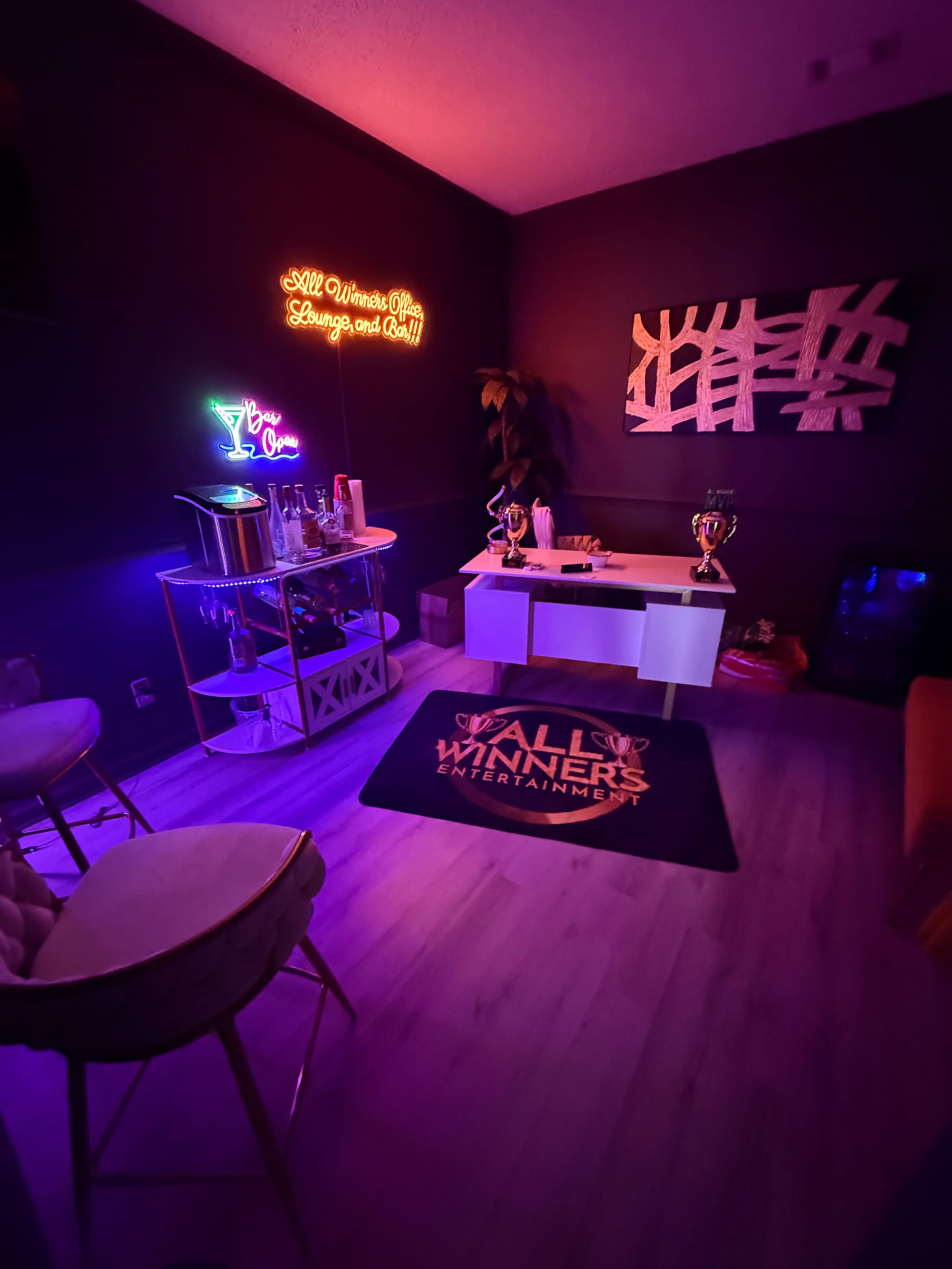 Lawrenceville’s hidden gem—an all-in-one luxury creative studio for music, media, photography, beauty & grooming, with event space included. Image in , Lawrenceville, GA