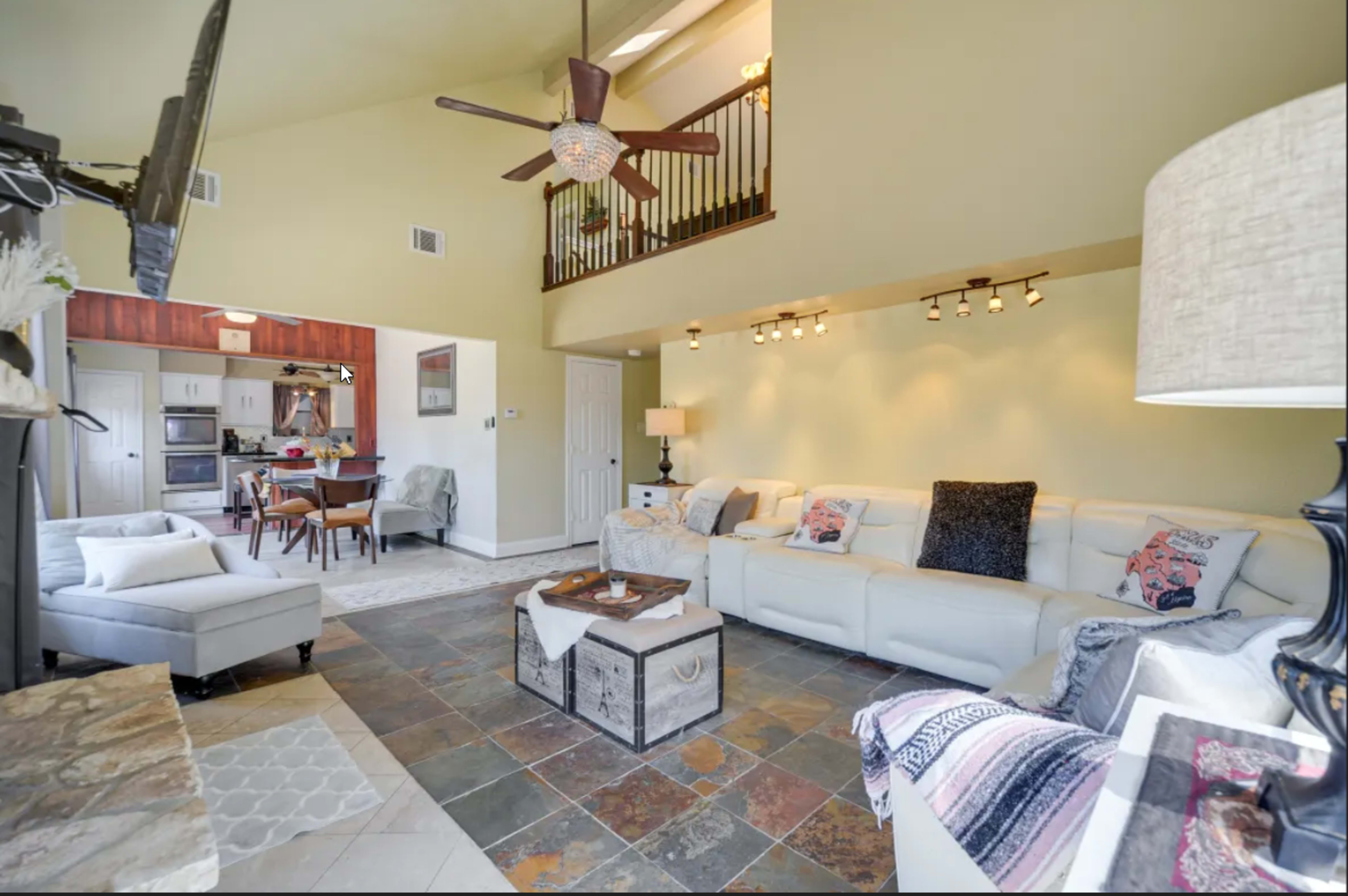 Beautiful Texas Hill Country Retreat Image in , New Braunfels, TX