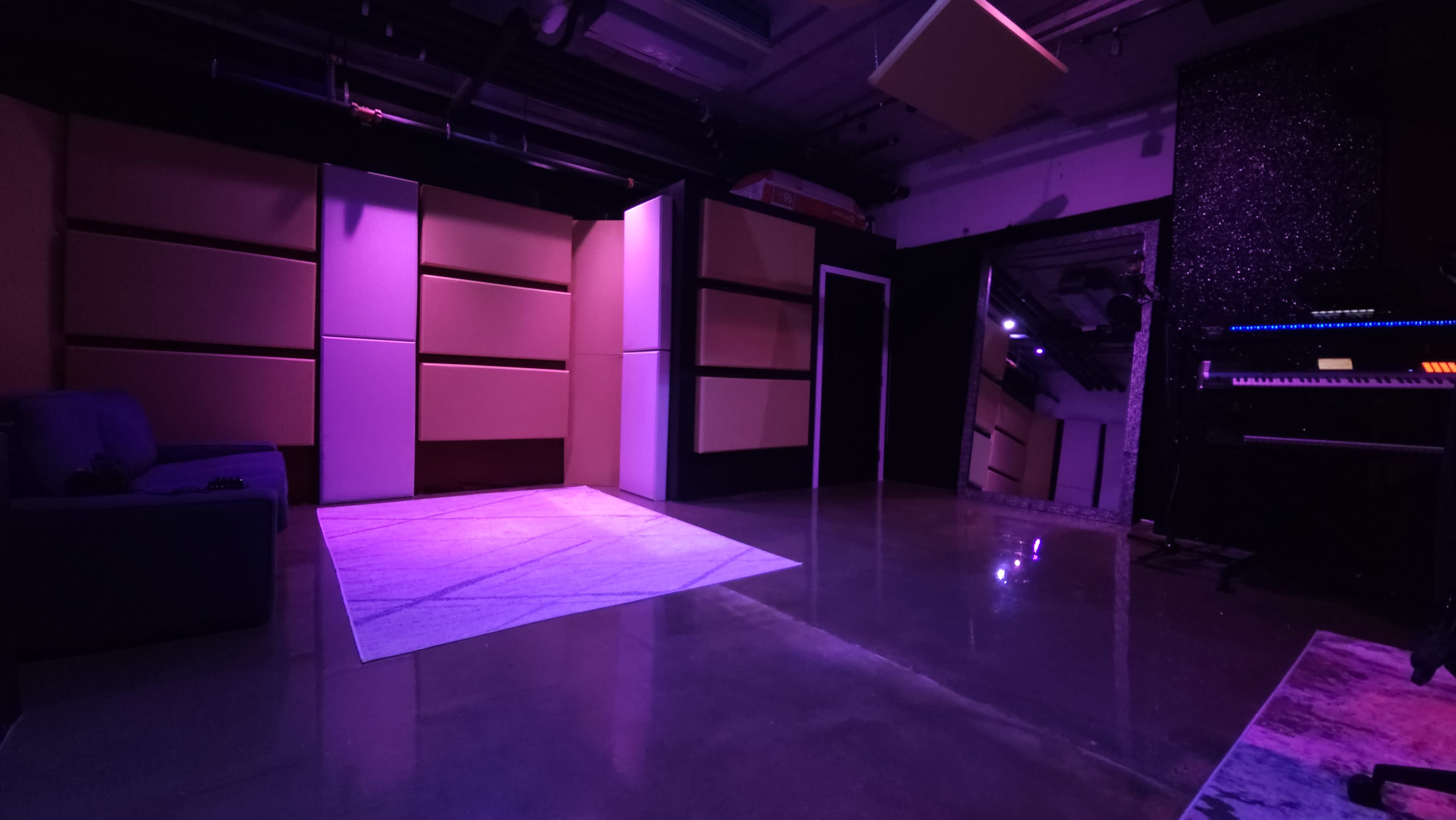 Modern Boutique Recording Studio In Heart of Downtown - 334 Atelier Image in Downtown Toronto, Toronto, ON
