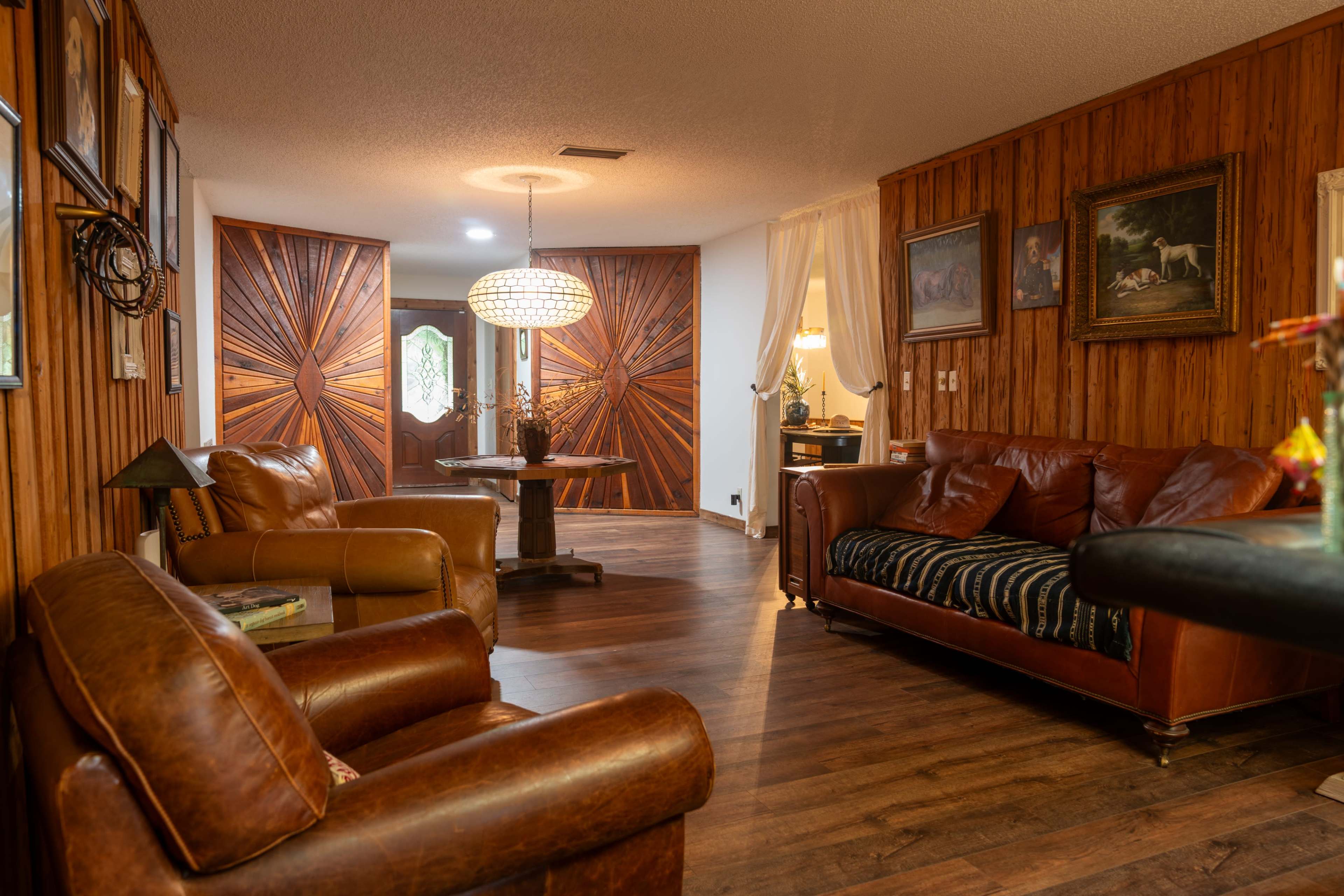 Lake Chalet - old Florida cabin chic Image in Land O' Lakes, Land O Lakes, FL