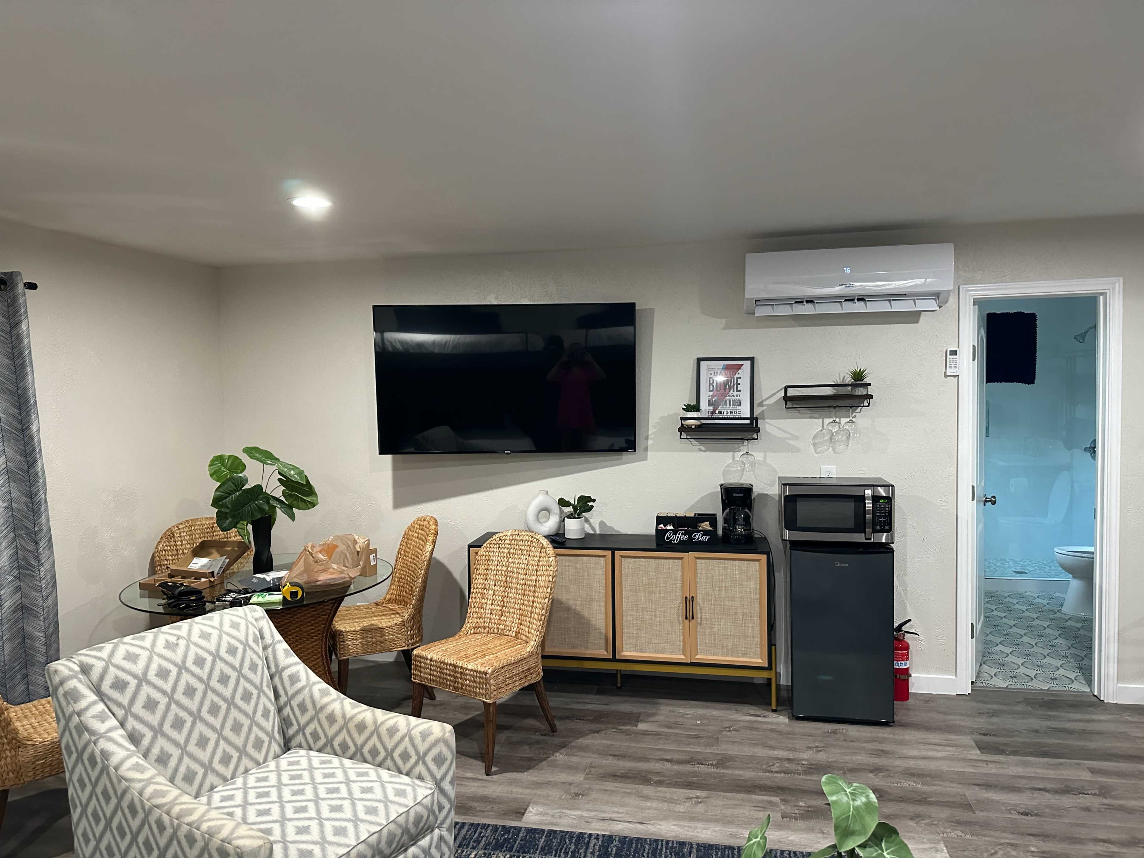 Private Space Steps from AT&T Stadium for Your Special Event Image in East Arlington, Arlington, TX