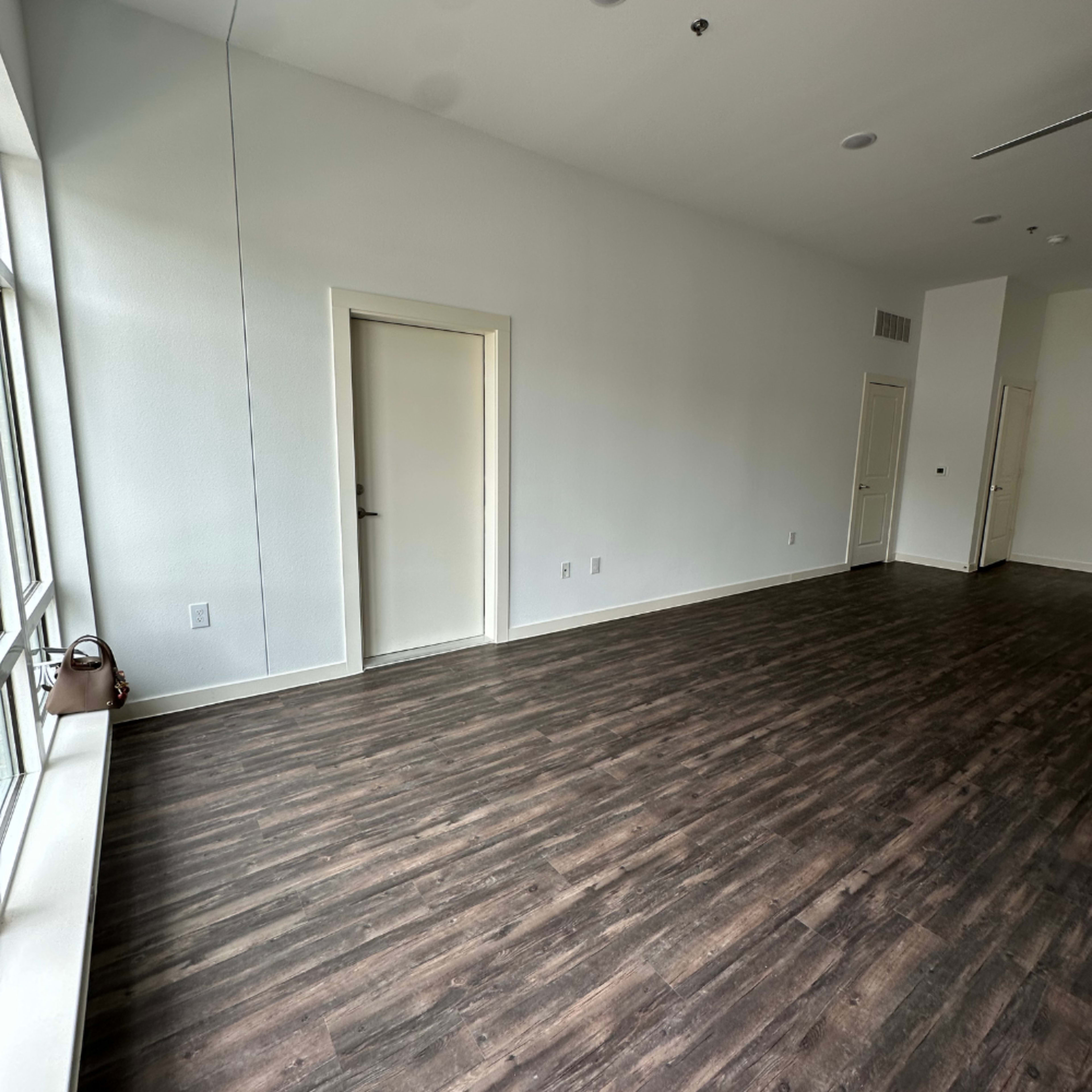 Mindful Modern Studio for Creative Projects, Wellness, and Intimate Events — Minutes from Downtown Dallas Image in West Dallas, Dallas, TX