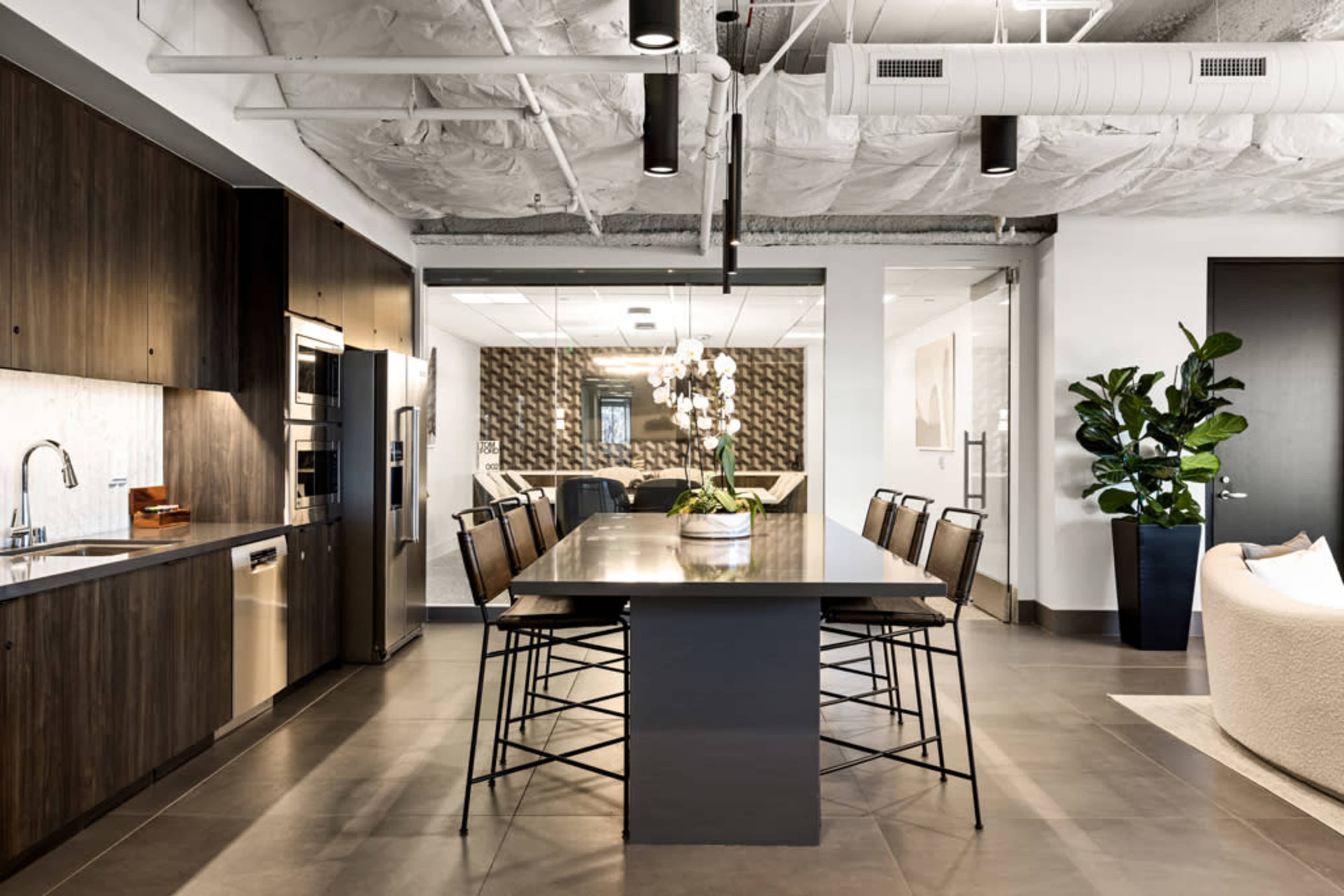 Spacious 10 Person Conference Room in Beverly Hills Image in Beverly Hills, BEVERLY HILLS, CA