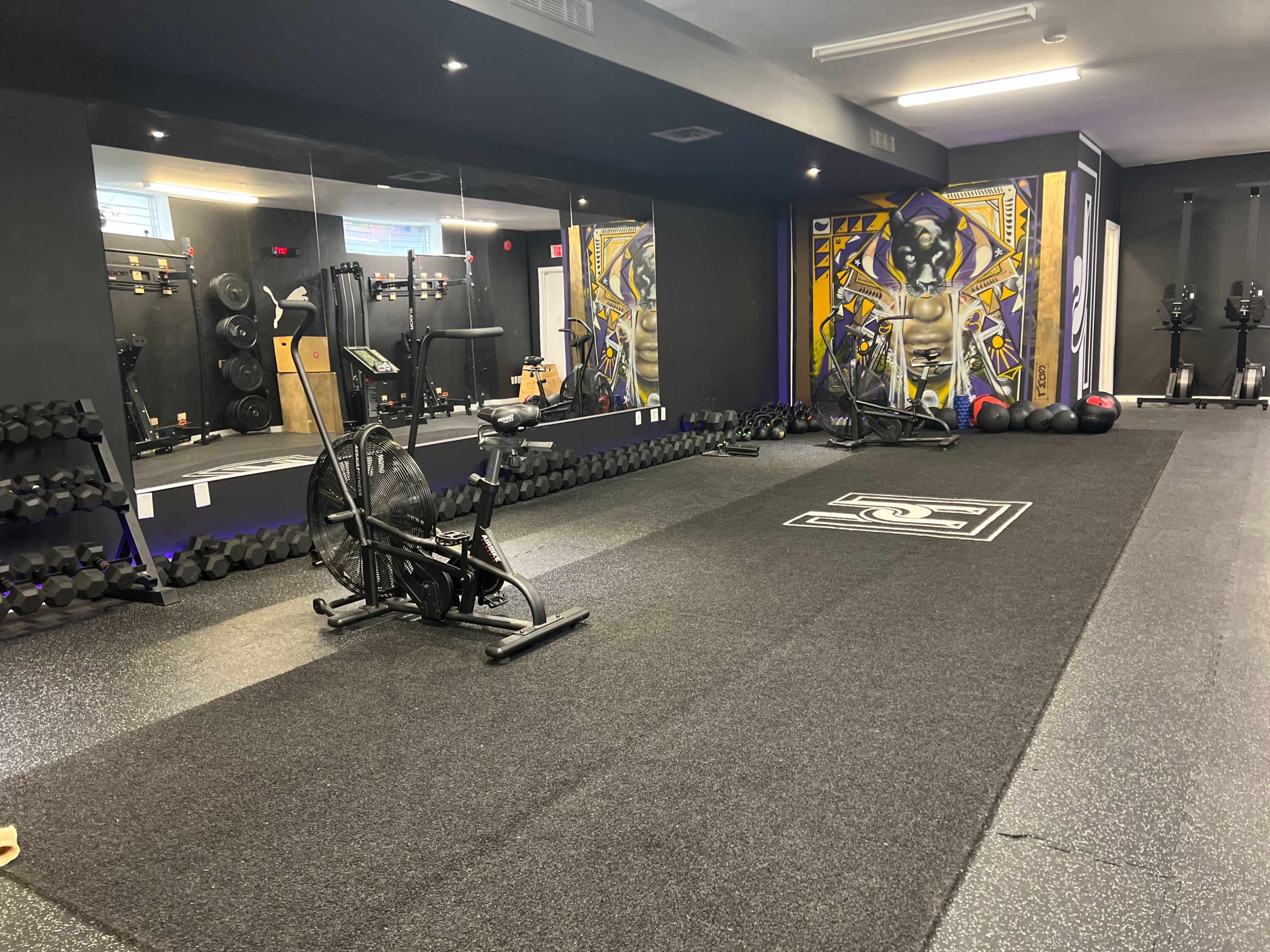 Training studio in Fashion District Downtown Toronto Image in Downtown Toronto, Toronto, ON