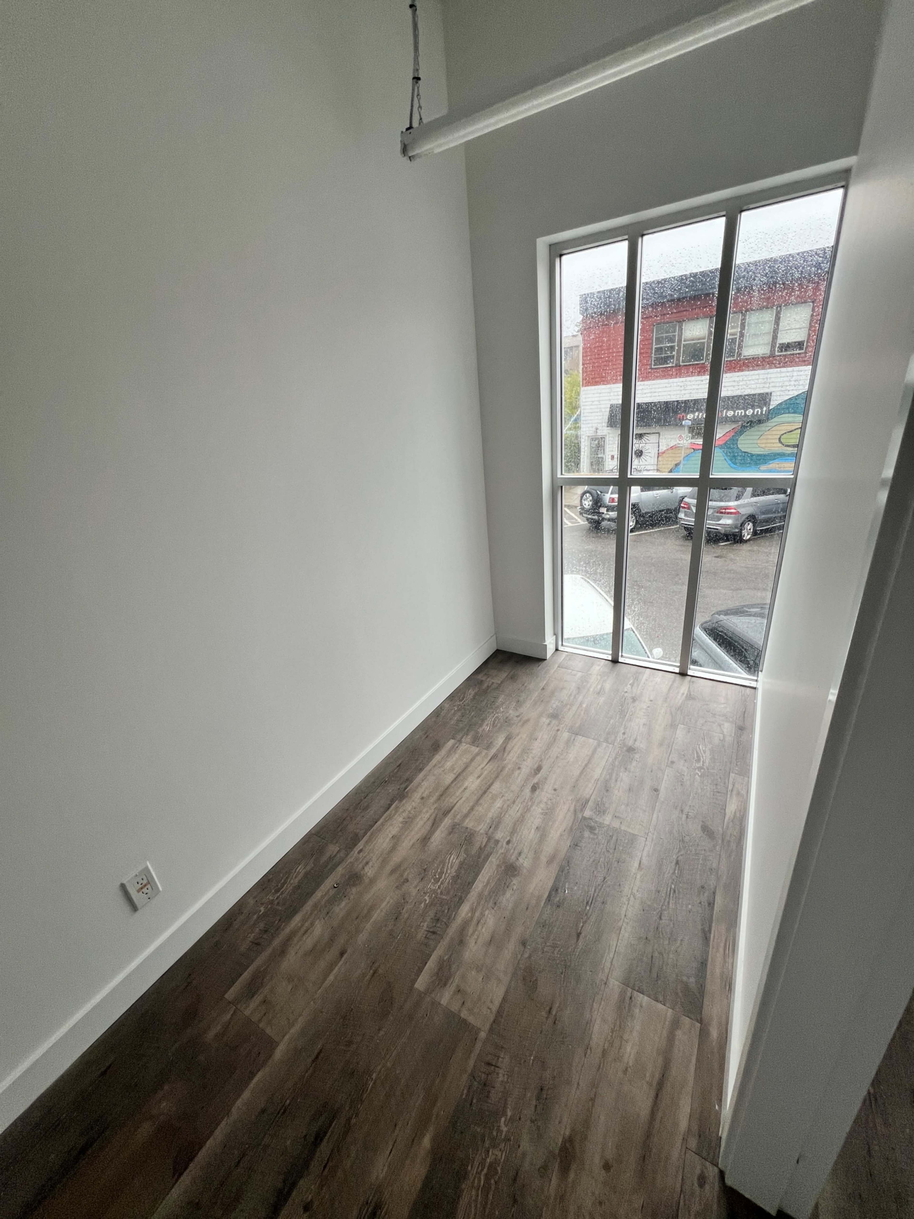 Salon Room/ chair rental in Kensington,Calgary Image in Northwest Calgary, calgary, AB