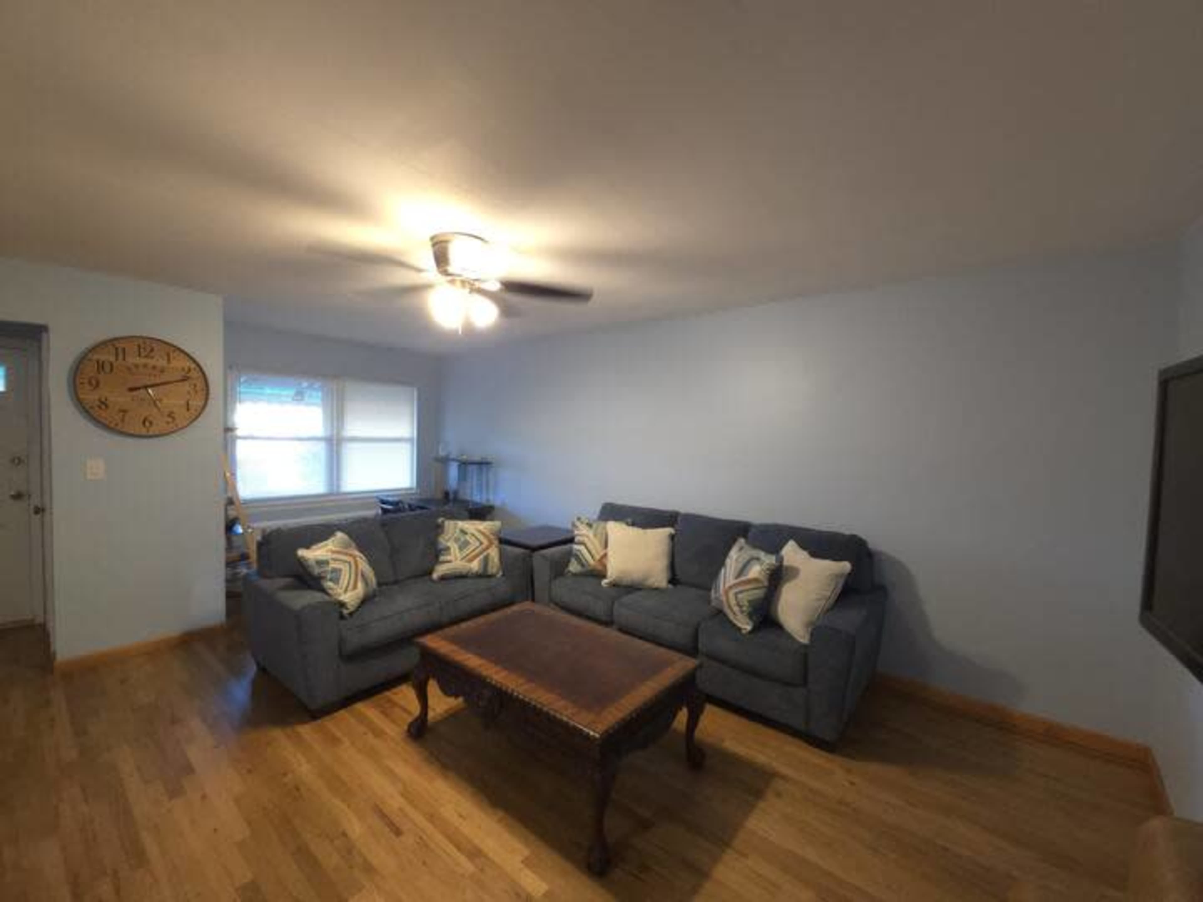 Second Floor space with front porch and parking avail Image in Jackson Heights, East Elmhurst, NY