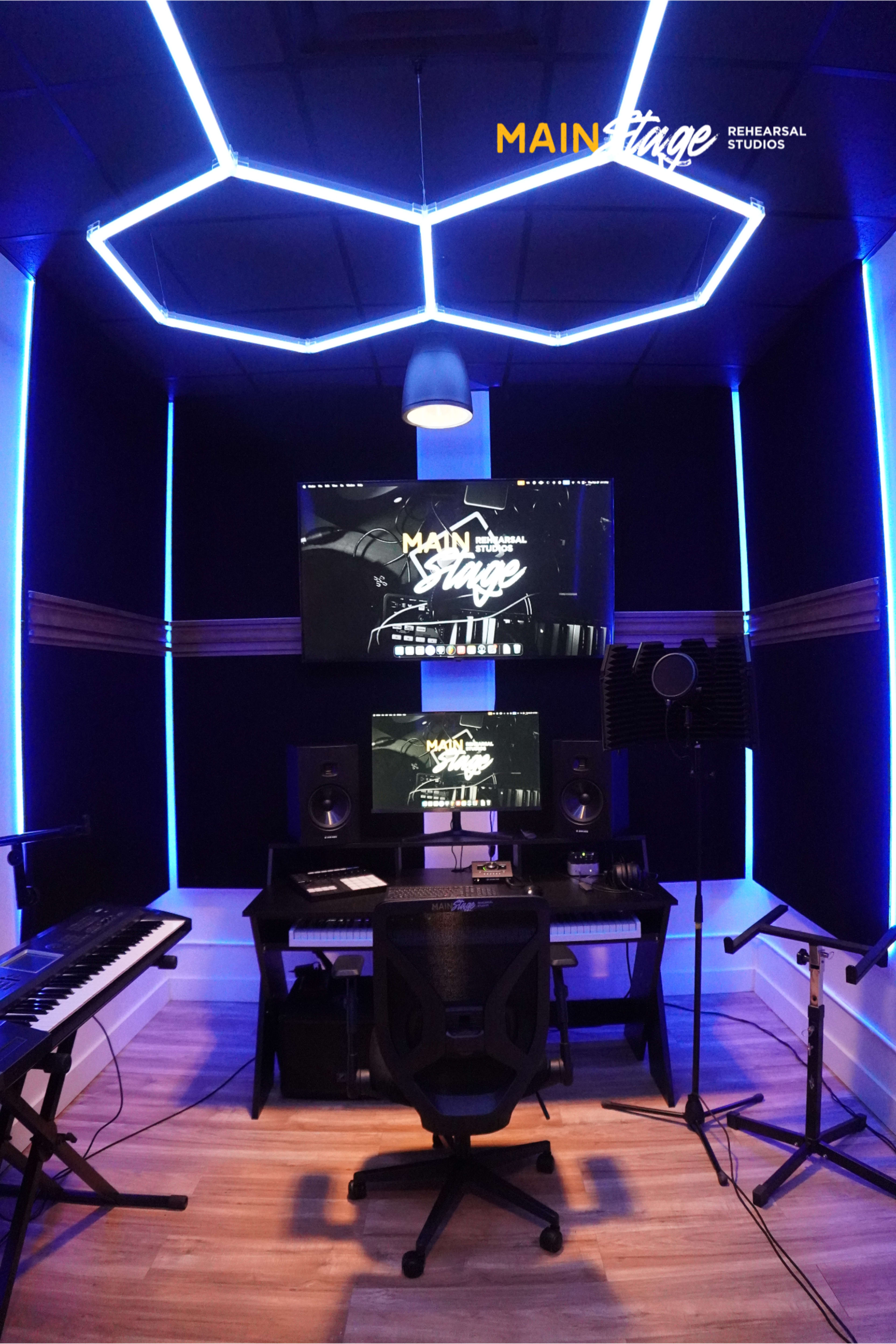 Beatmakers & Engineers’ Dream Studio – Maschine, UAD, & More Image in Gibson, Hamilton, ON