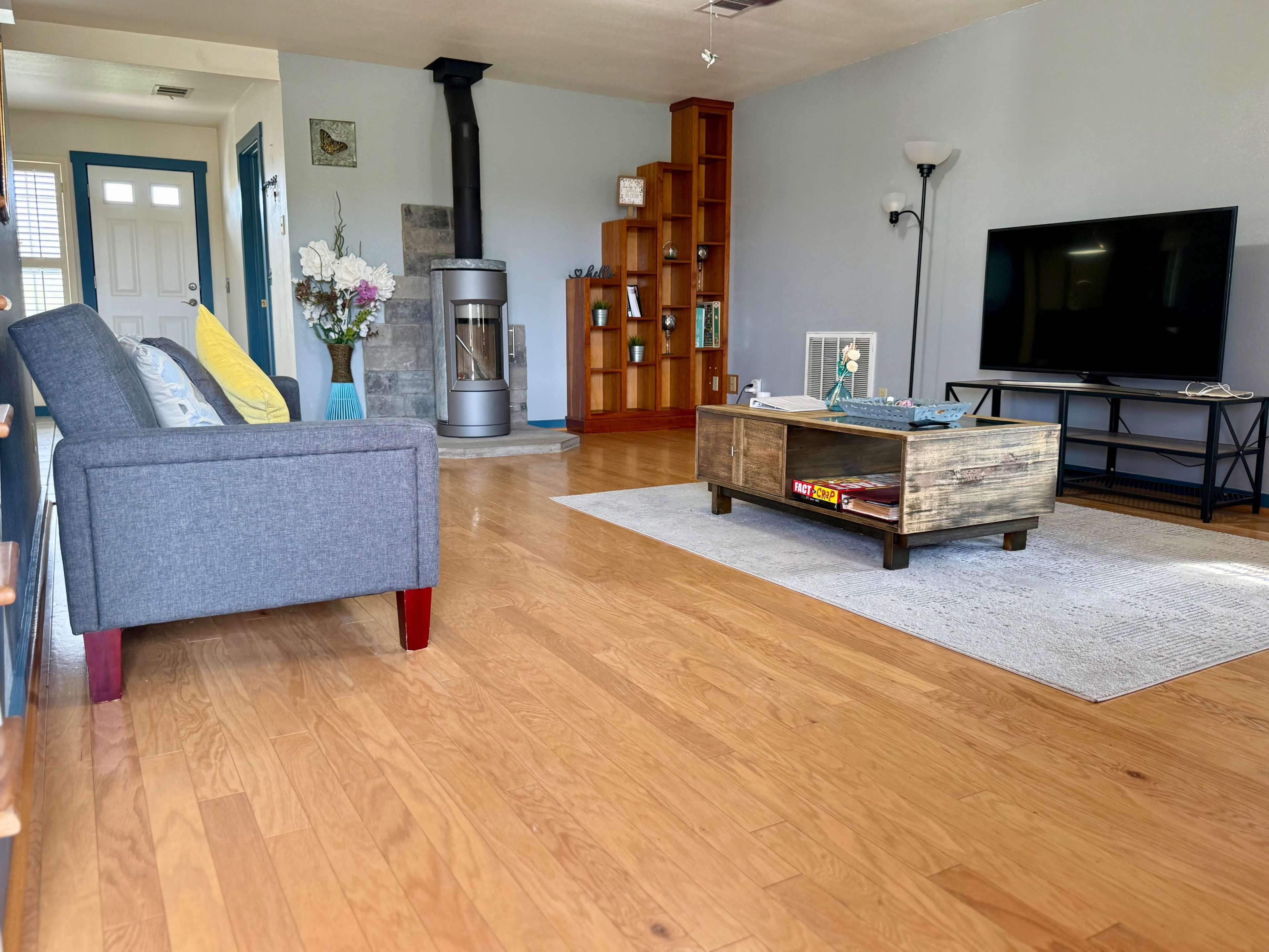 Country House Image in The Post Oak, Manor, TX