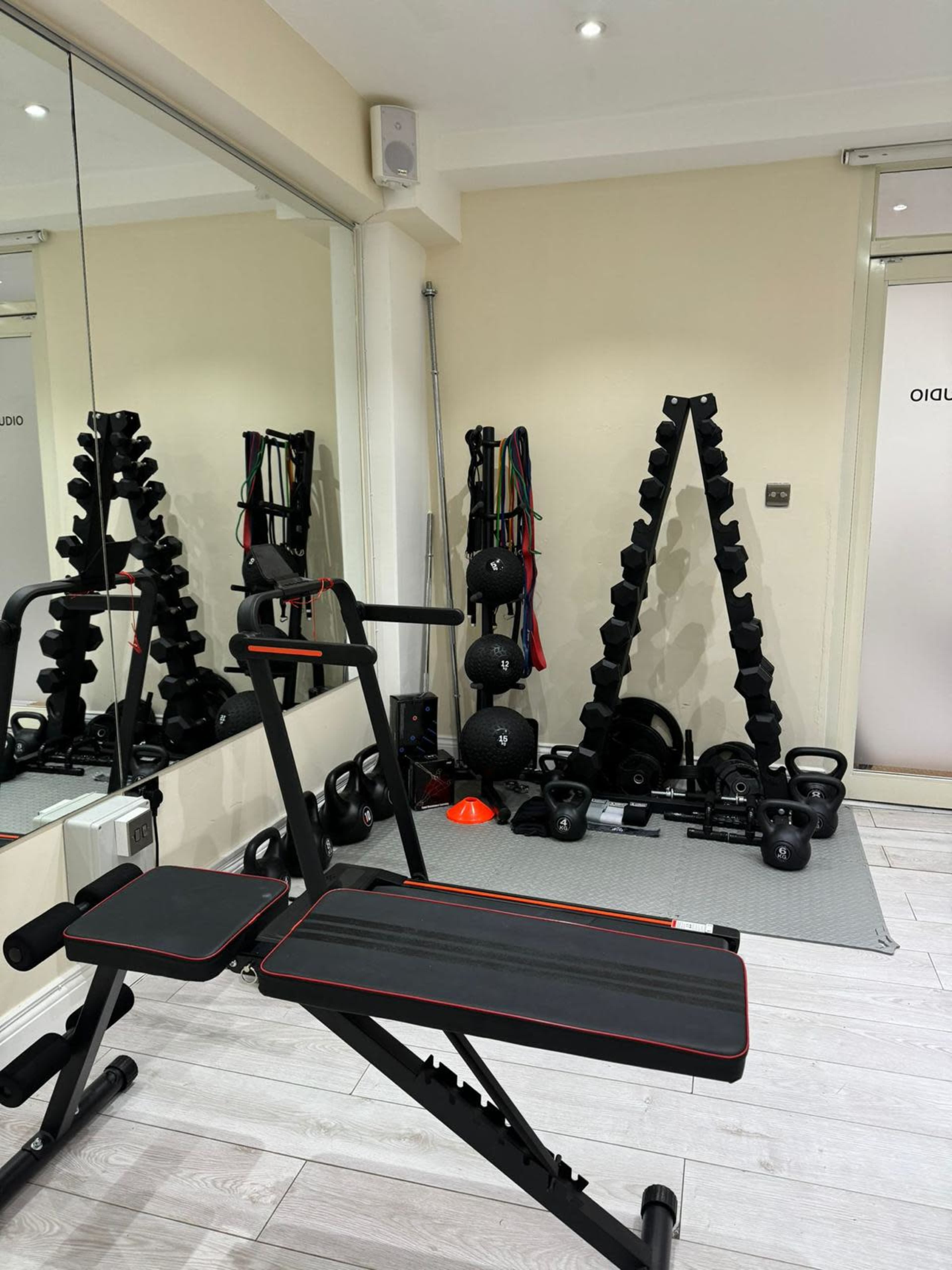 Whelness, Fitness and Holistic studio to Hire - Great for Fitness Events! Image in Fulham, LONDON, ENG