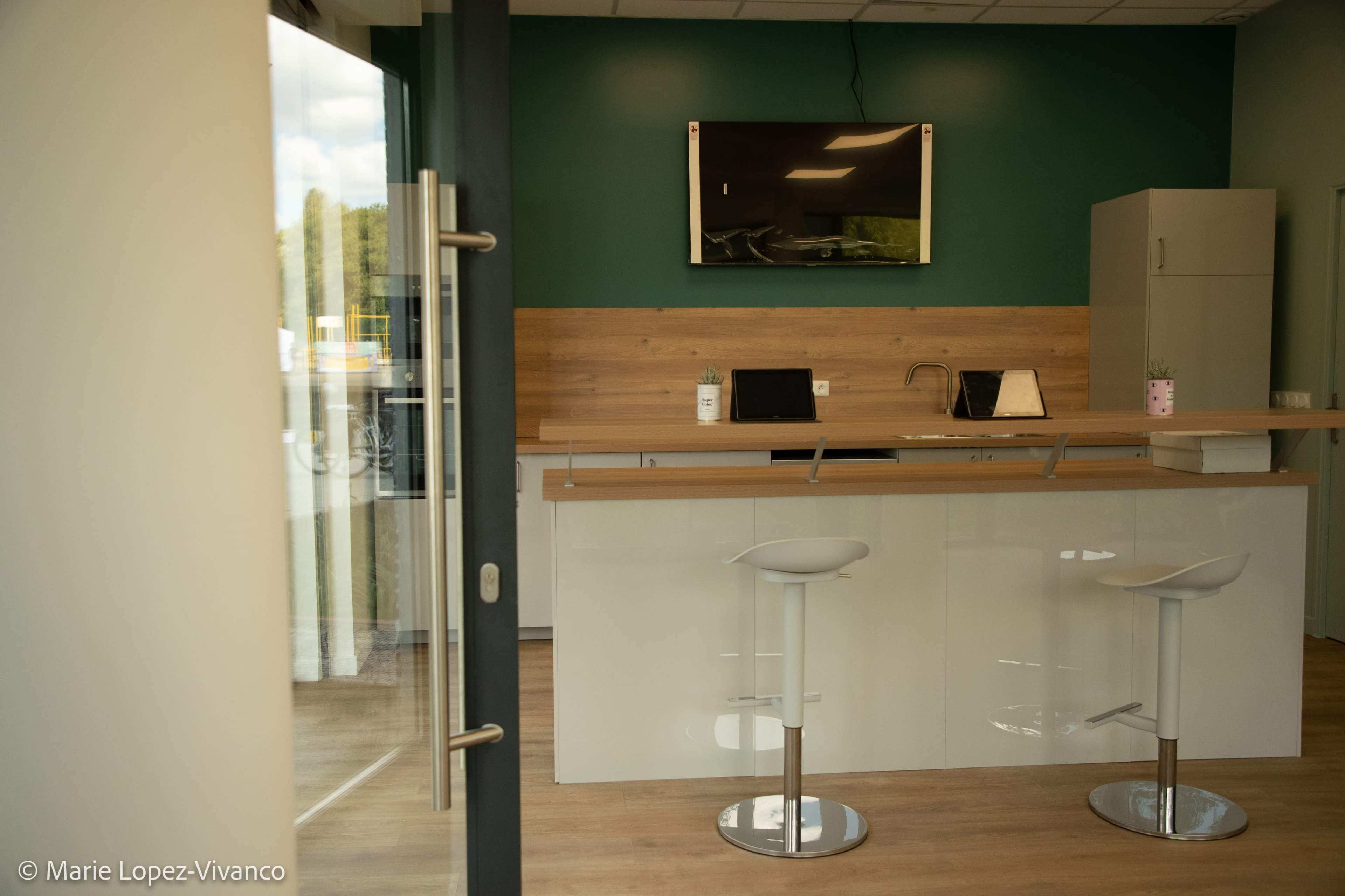 Salle polyvalente pour vos meetings professionnels, à deux pas du Canal de L'Ourcq Image dans , Bobigny, 