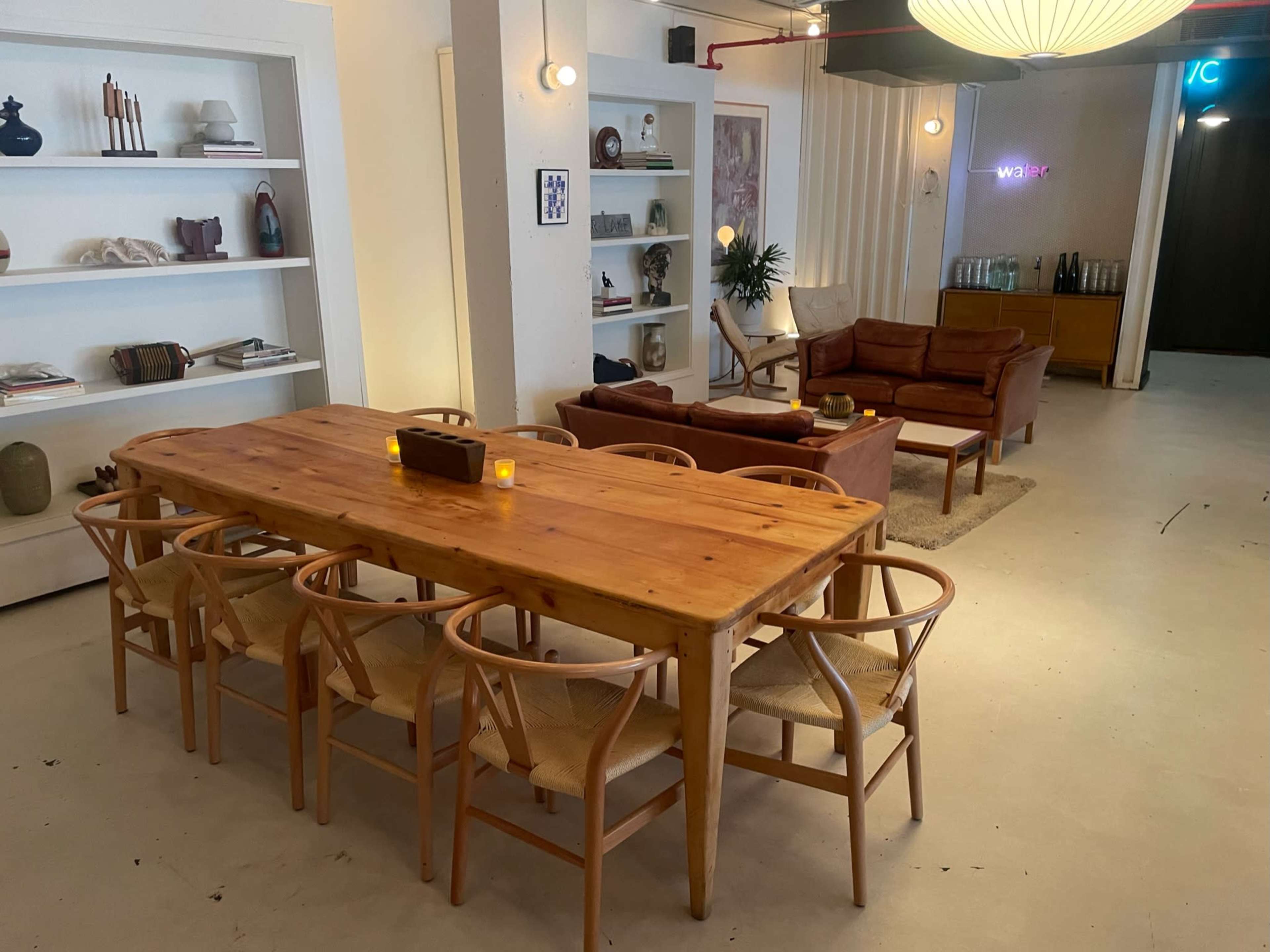 Super cool Bar/Restaurant in Williamsburg Image in Williamsburg, Brooklyn, NY