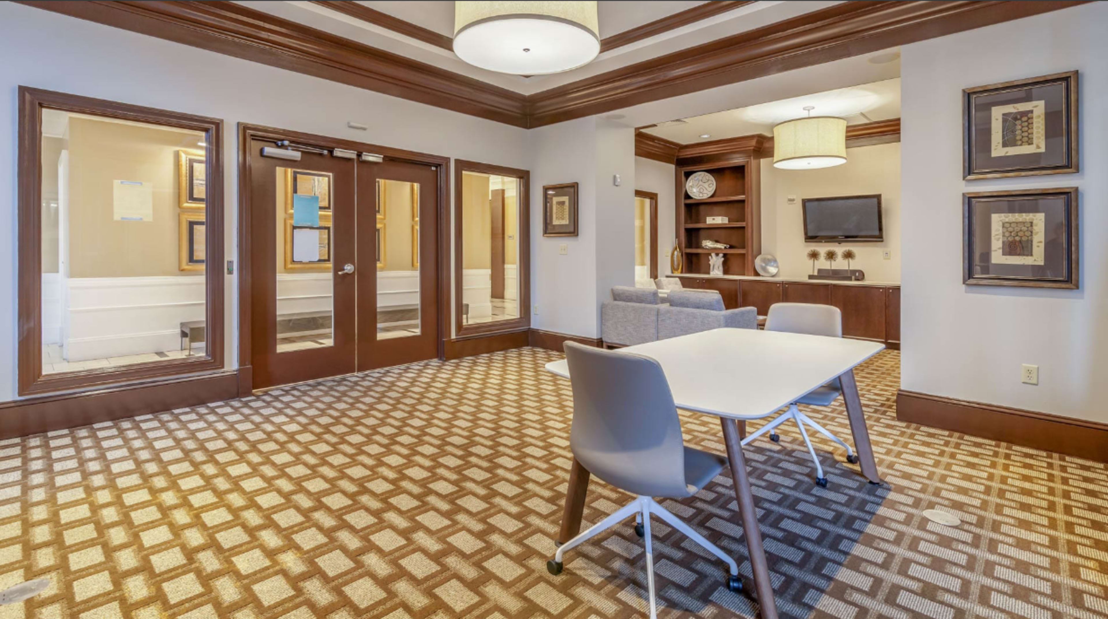 Bright & Versatile Lounge in Downtown Silver Spring | Veridian Image in Downtown Silver Spring, Silver Spring, MD