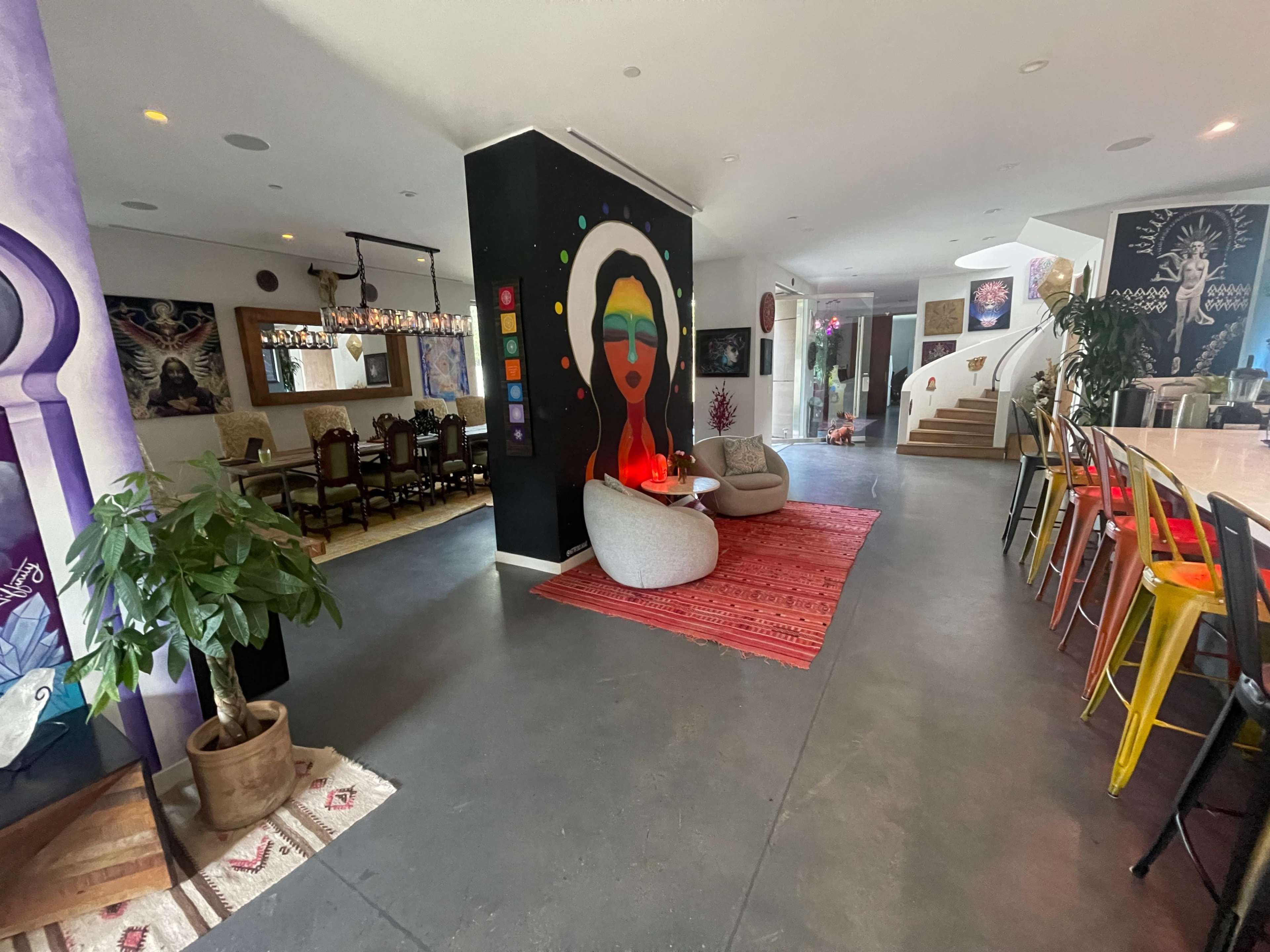 Enchanting Mystic Manor: Ideal Venice Event Venue for Gatherings & Workshops - Experience Artistic Elegance in LA Image in Venice, Venice, CA