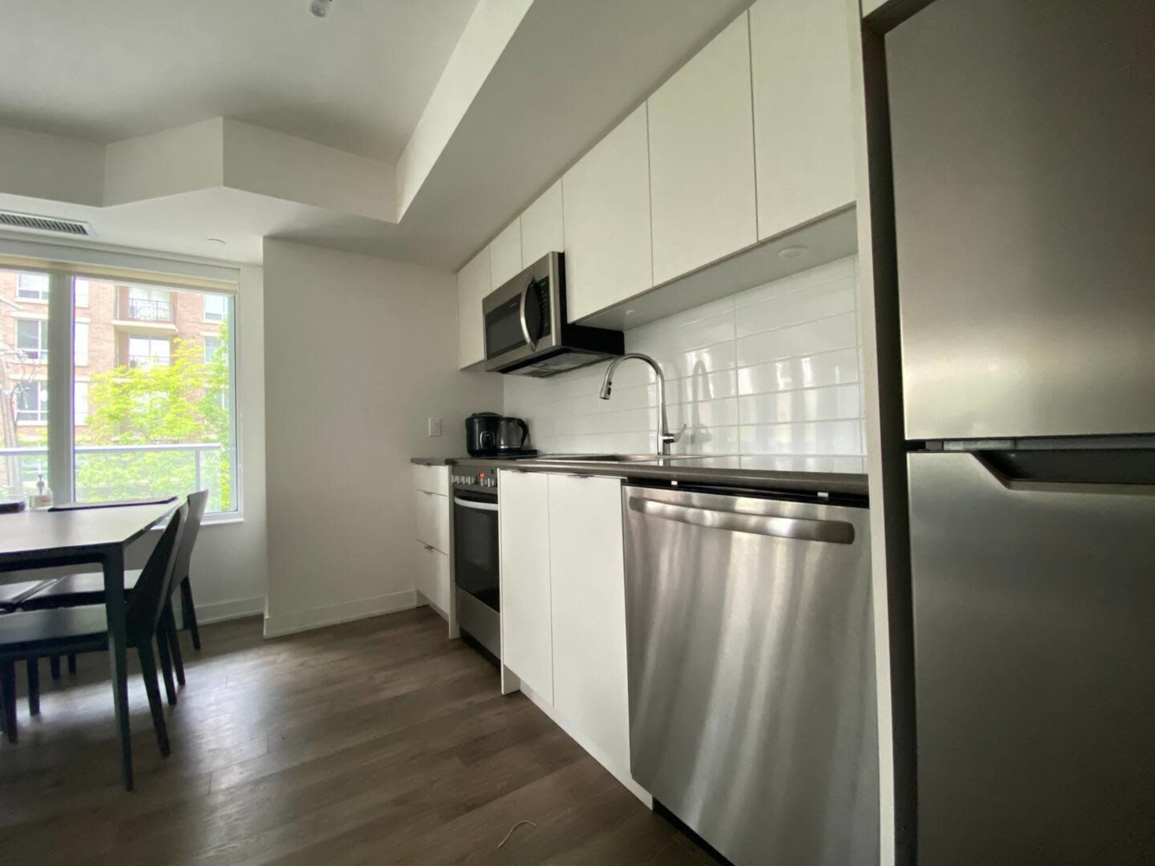 Midtown Modern, Chiq Condo with Big Balcony Image in Sherwood Park, Toronto, ON