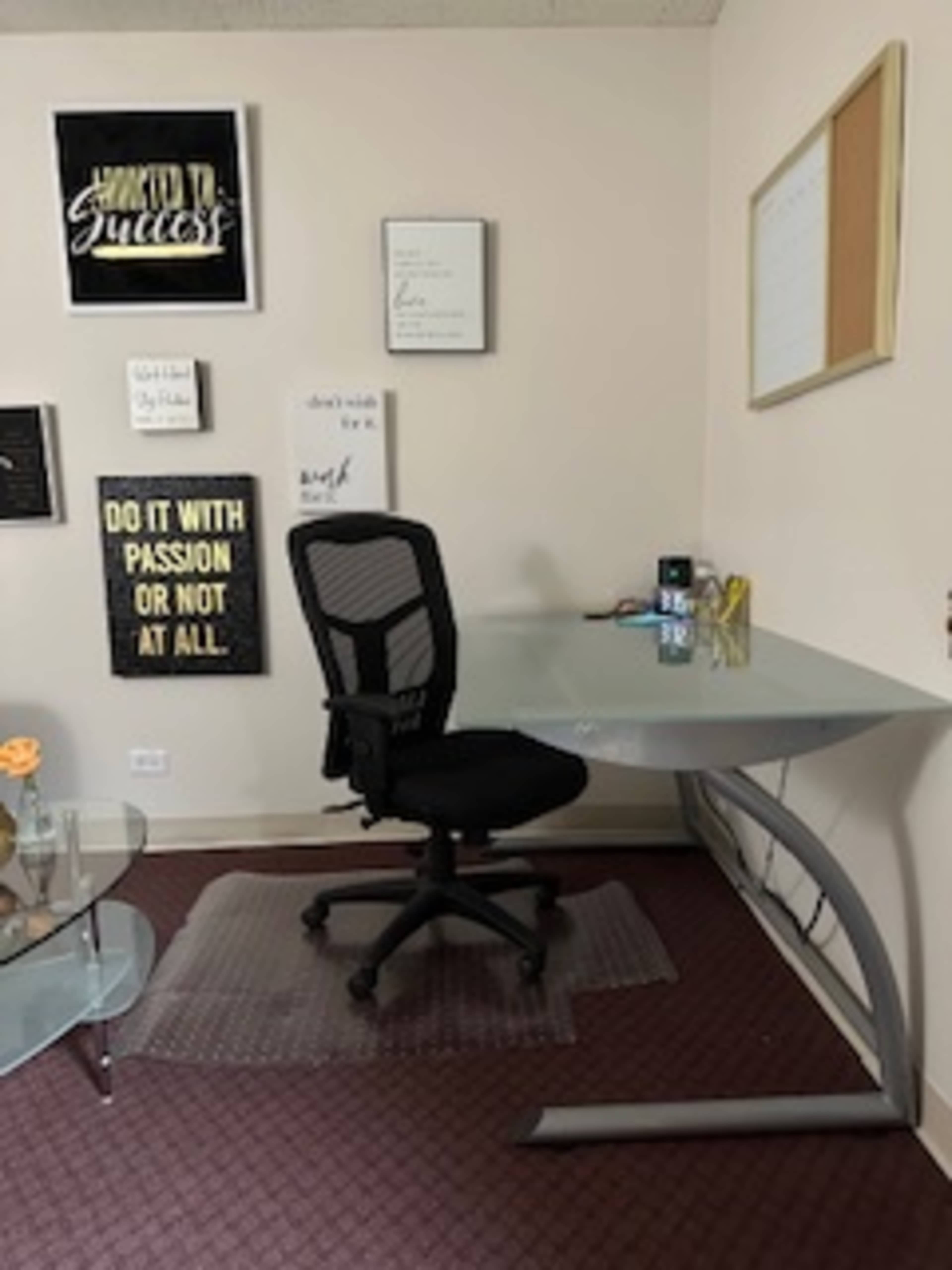 Counseling and Wellness Center with serene, private office space. Image in Ashburn, Chicago, IL