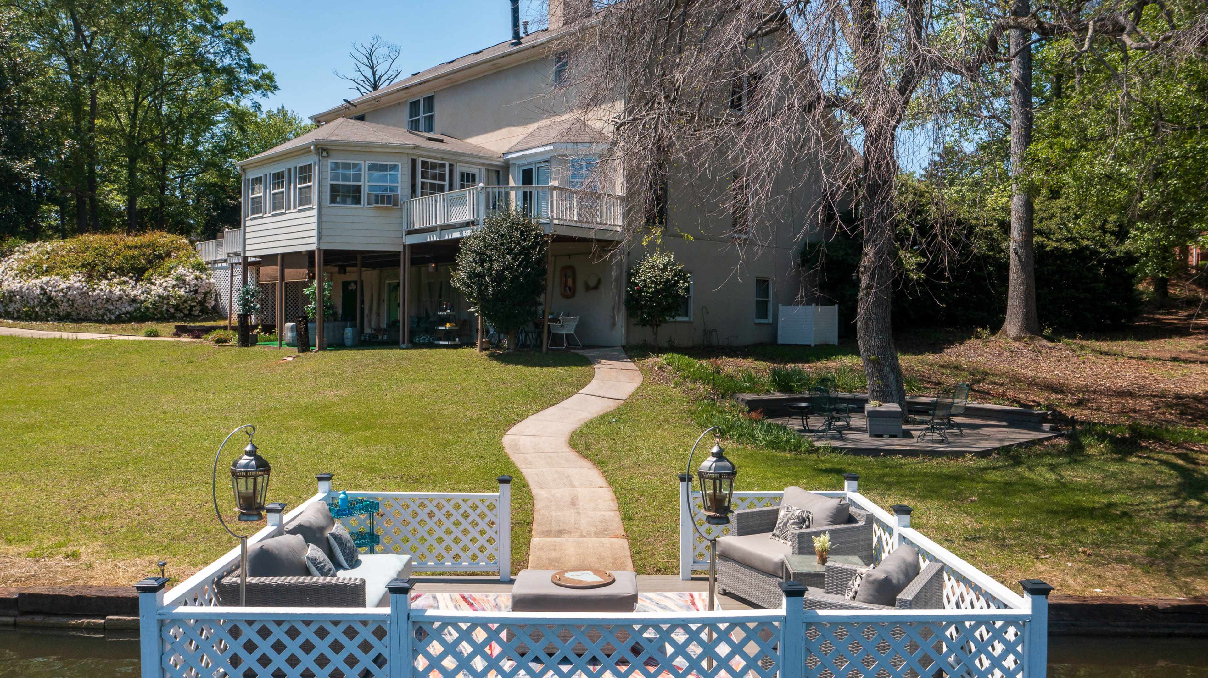 Serene Lakeside Getaway Minutes from Atlanta Image in , Conyers, GA