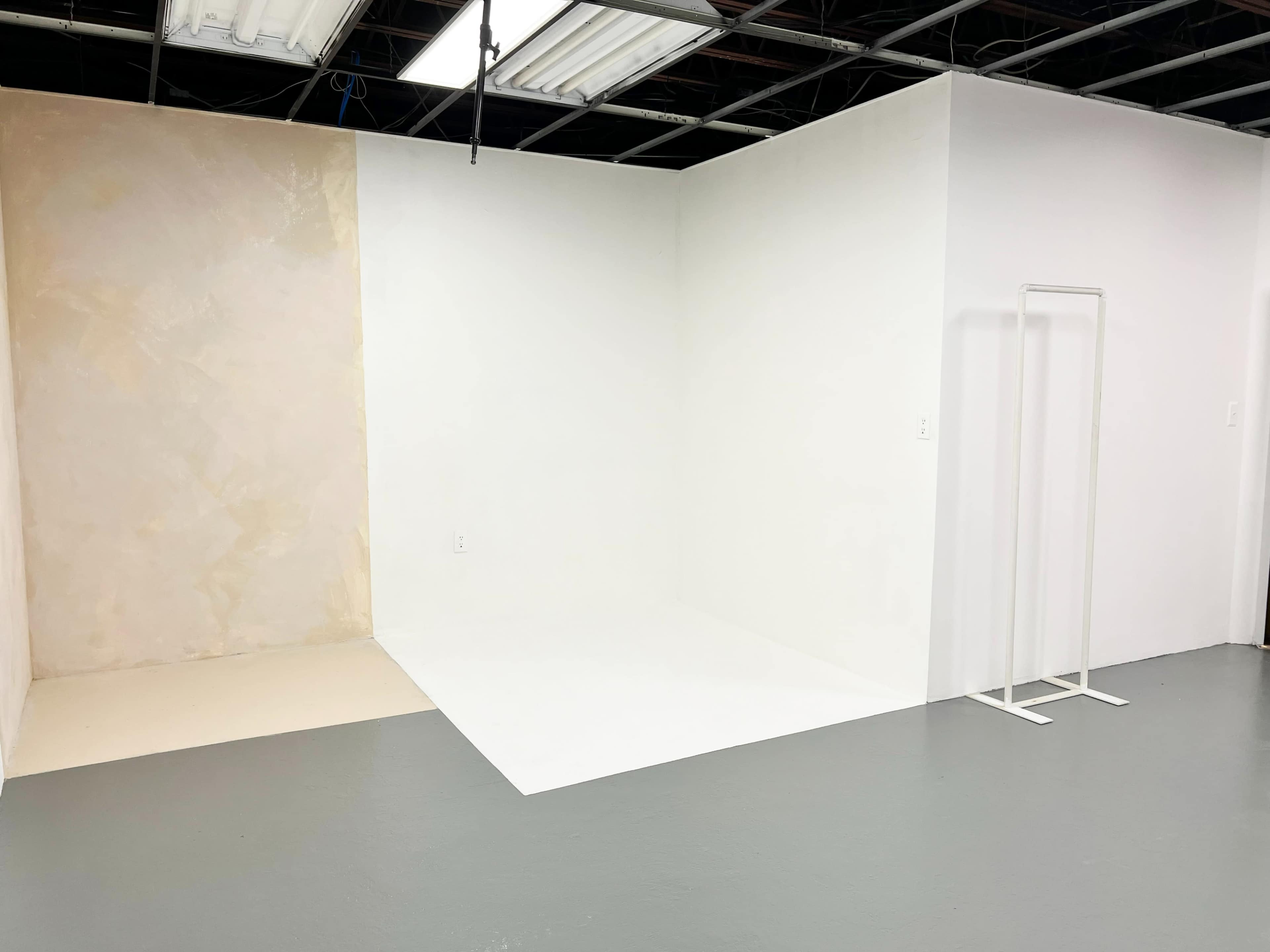 L Studio Image in South Whitehall Township, Allentown, PA