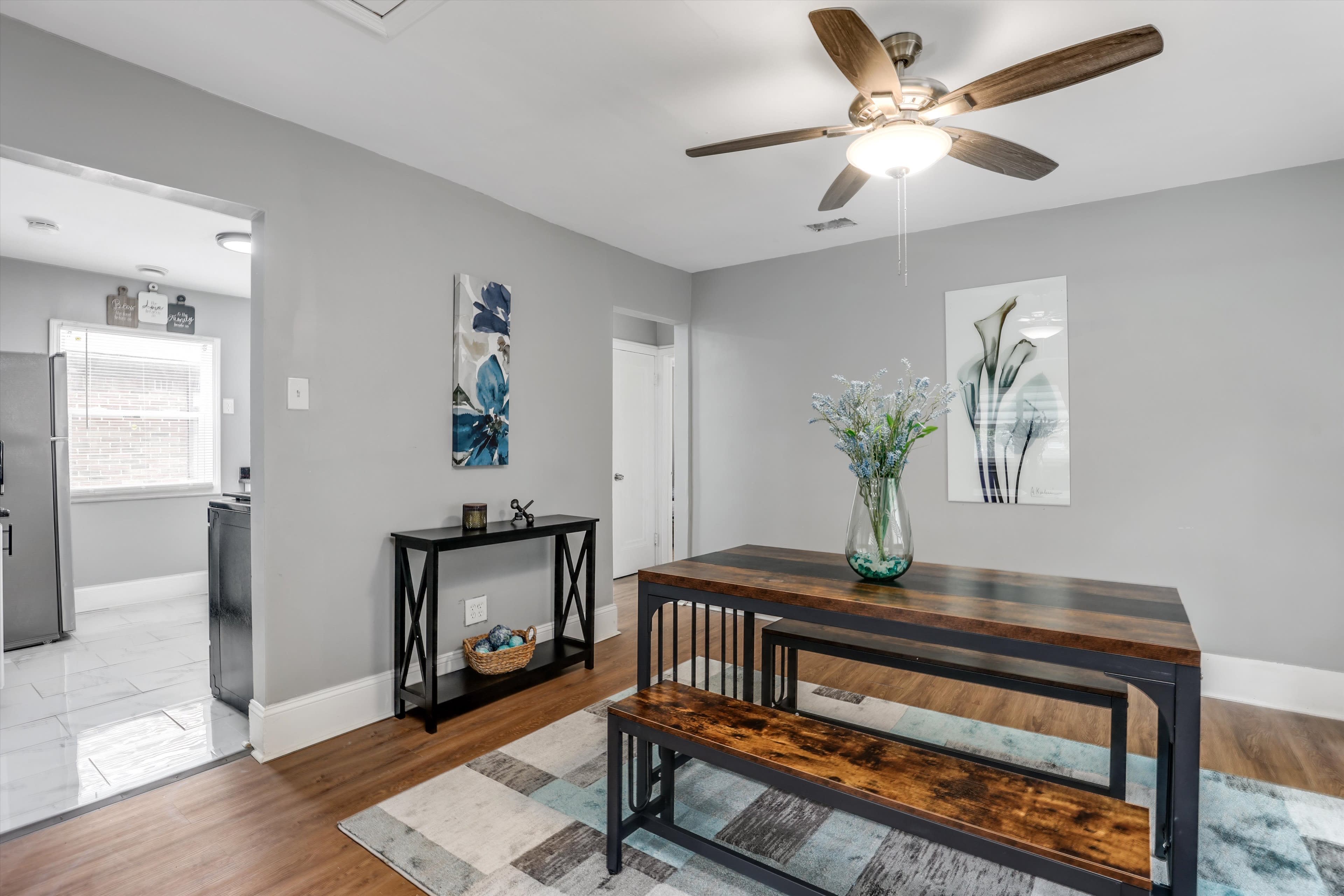 Modern & cozy Image in Morningside, Detroit, MI