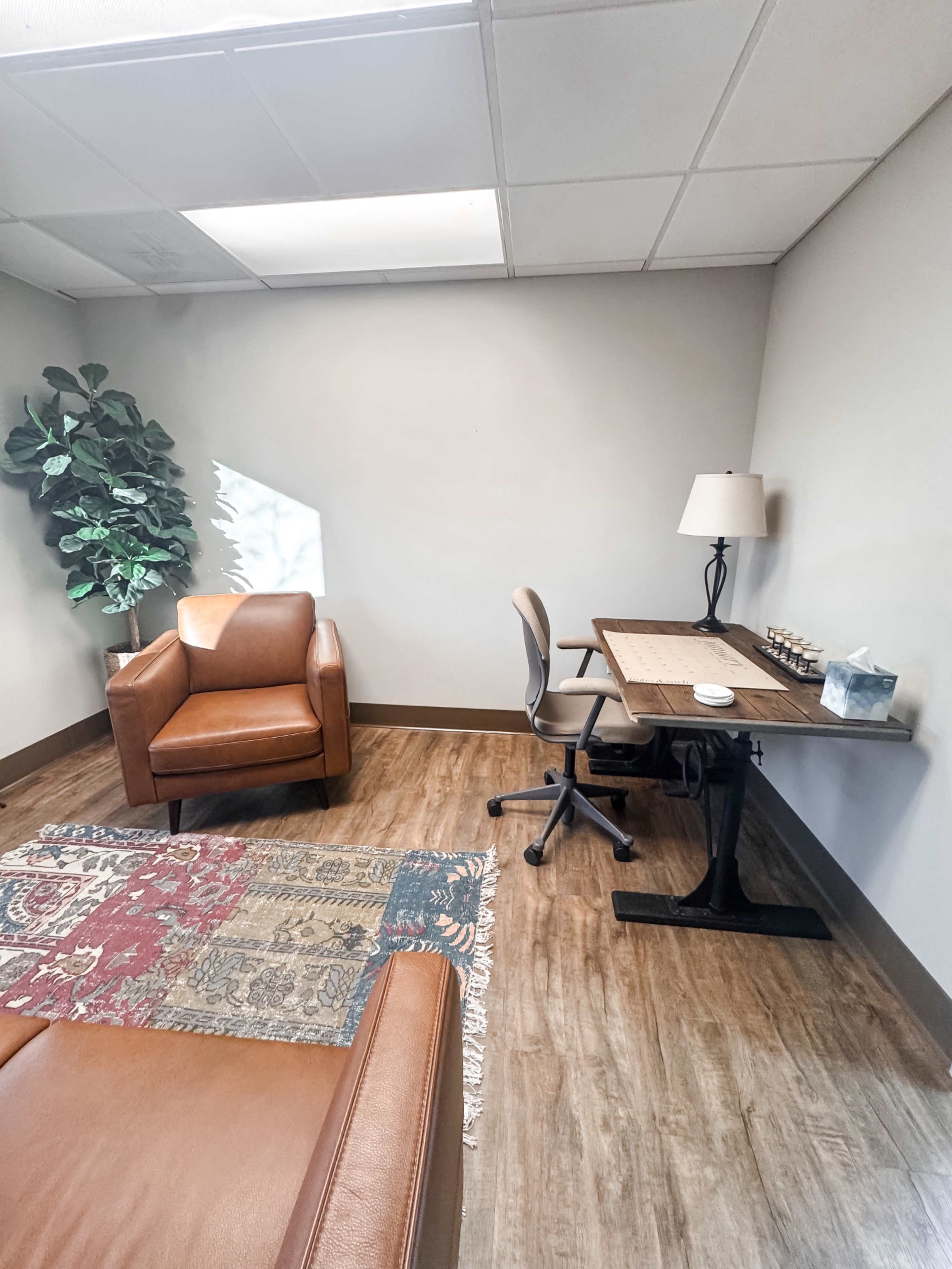 Private Office Suites with Waiting Area and Common Space Image in Northeast Colorado Springs, Colorado Springs, CO