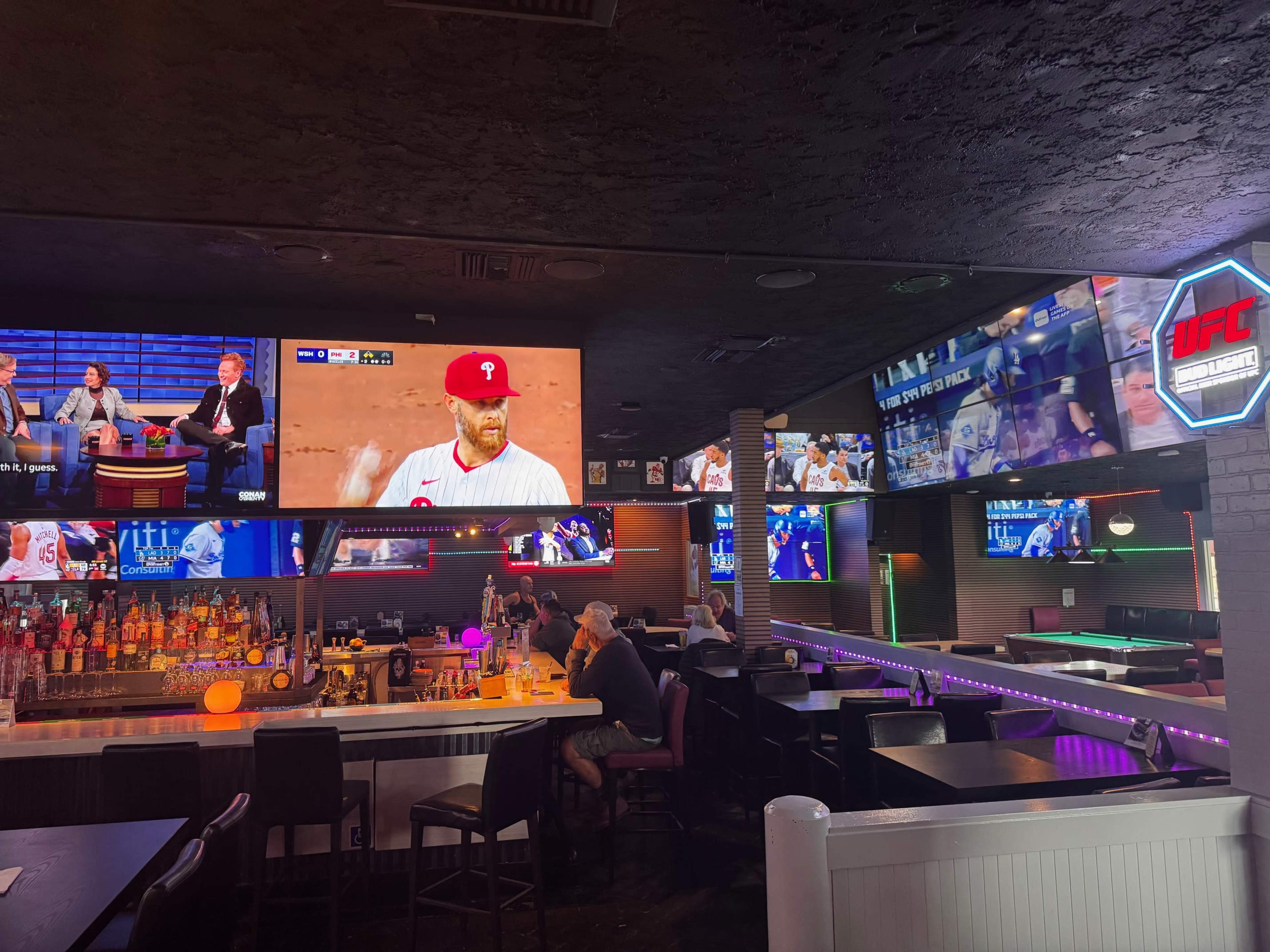 Sports bar Image in Marina del Rey, Marina Del Rey, CA
