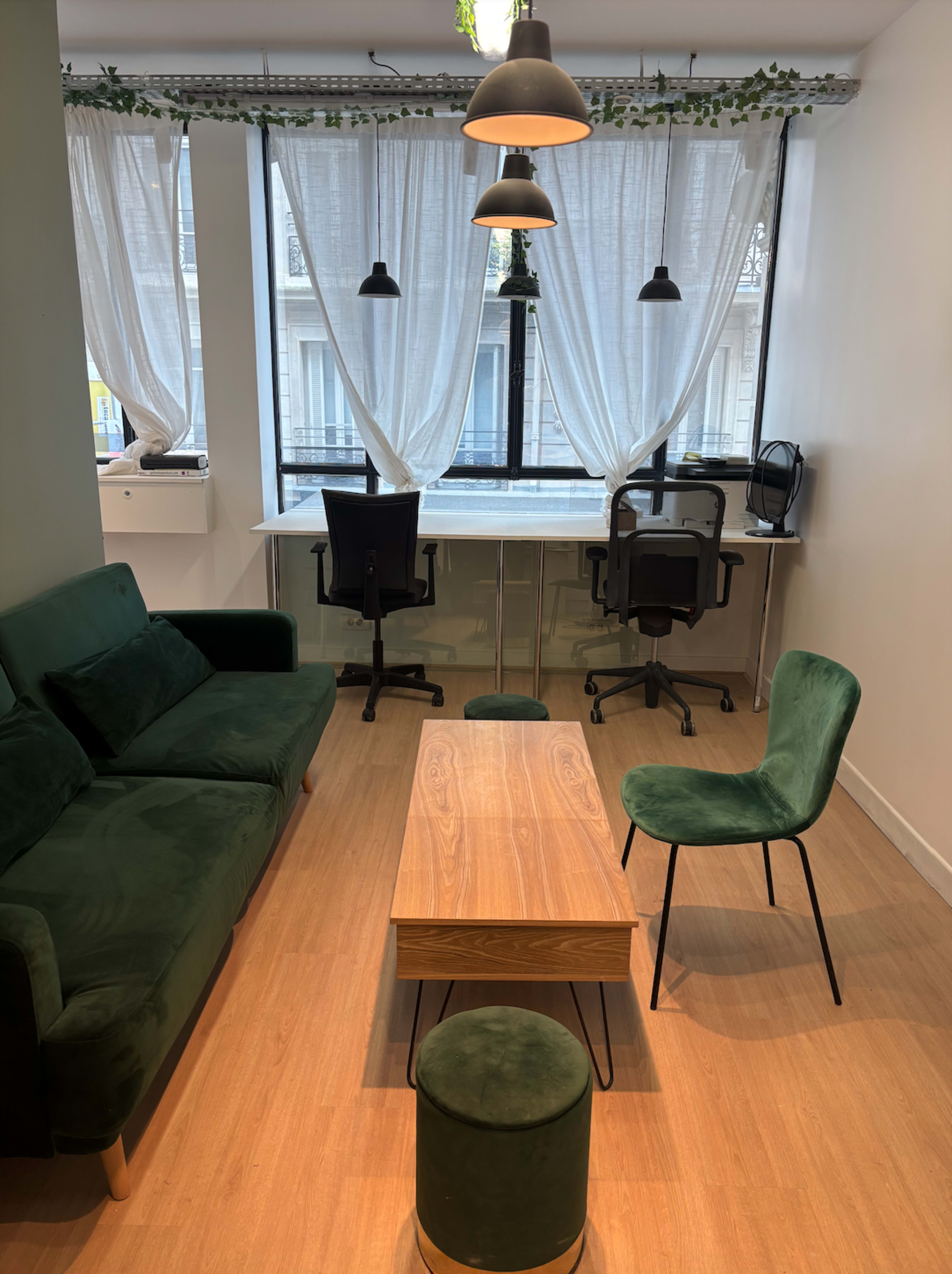 Studio artistique spacieux au cœur du 6e arrondissement Image in Notre-Dame-des-Champs, Paris