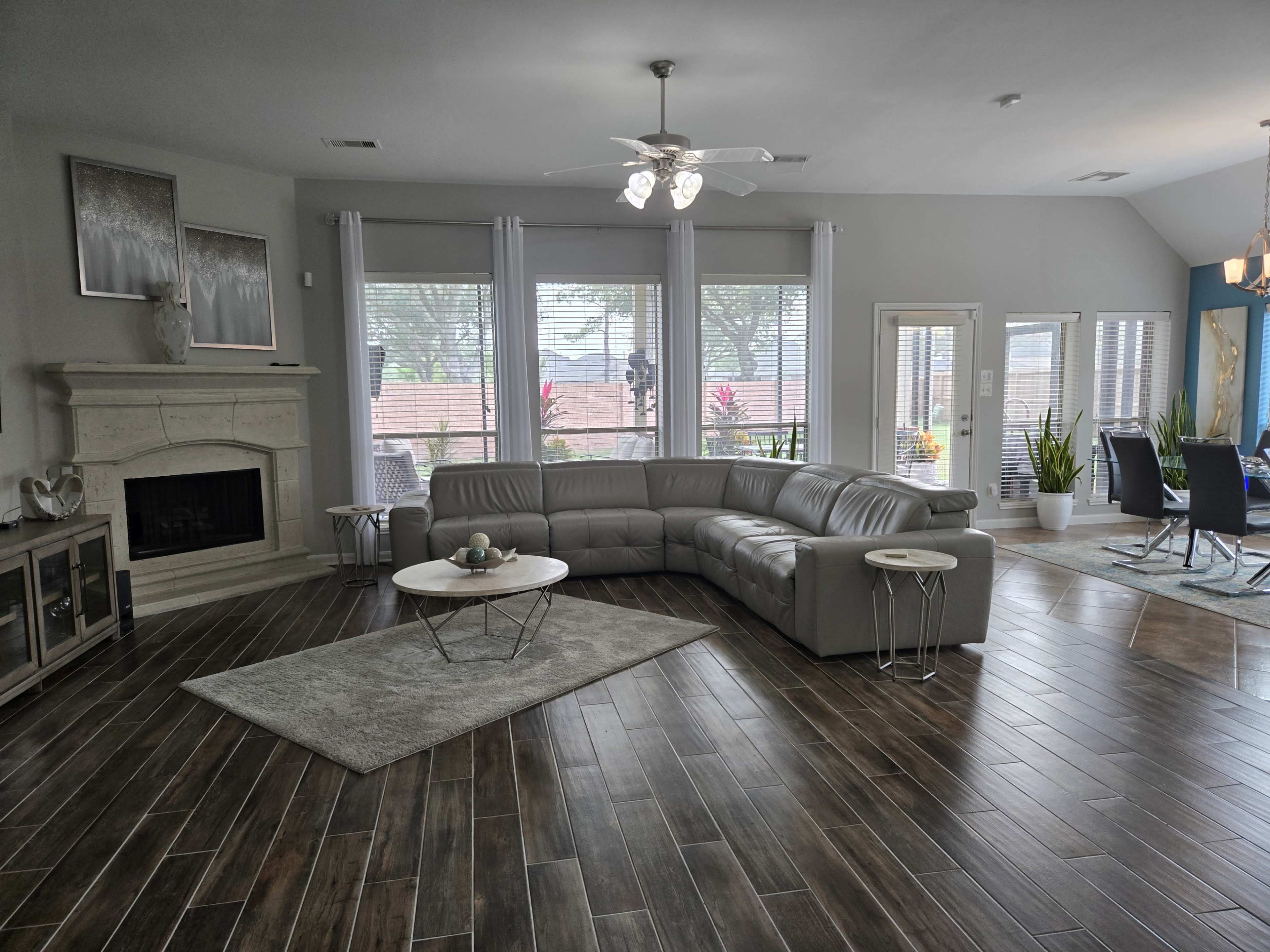 Pearland Georgian Residence with Spacious Patio and Backyard Image in Shadow Creek Ranch, Pearland, TX