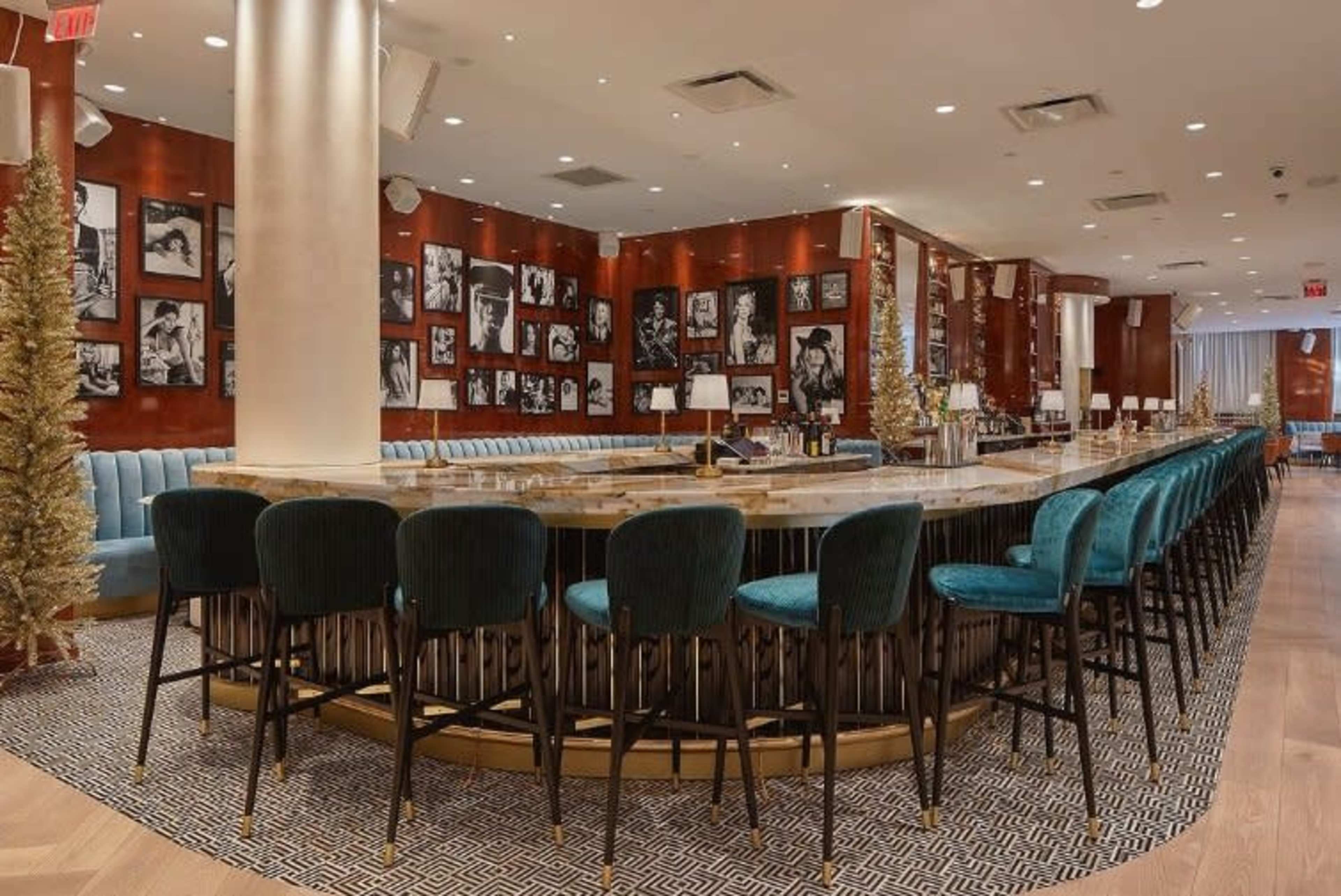 Upscale Italian Restaurant Image in Bayonne, Bayonne, NJ