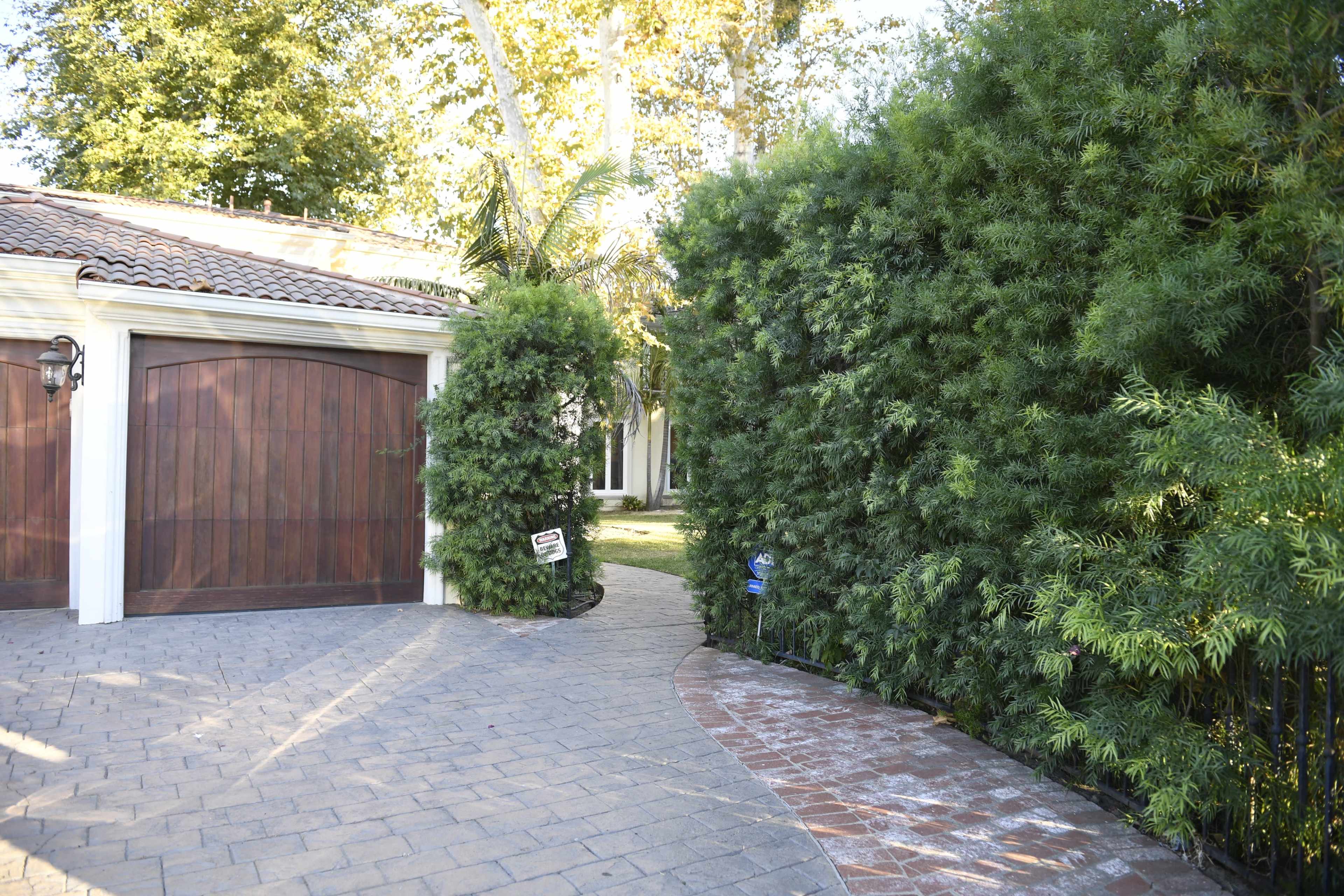 A Private Spanish-Style Haven for Film, Photoshoots, and Creative Productions Image in Encino, encino, CA
